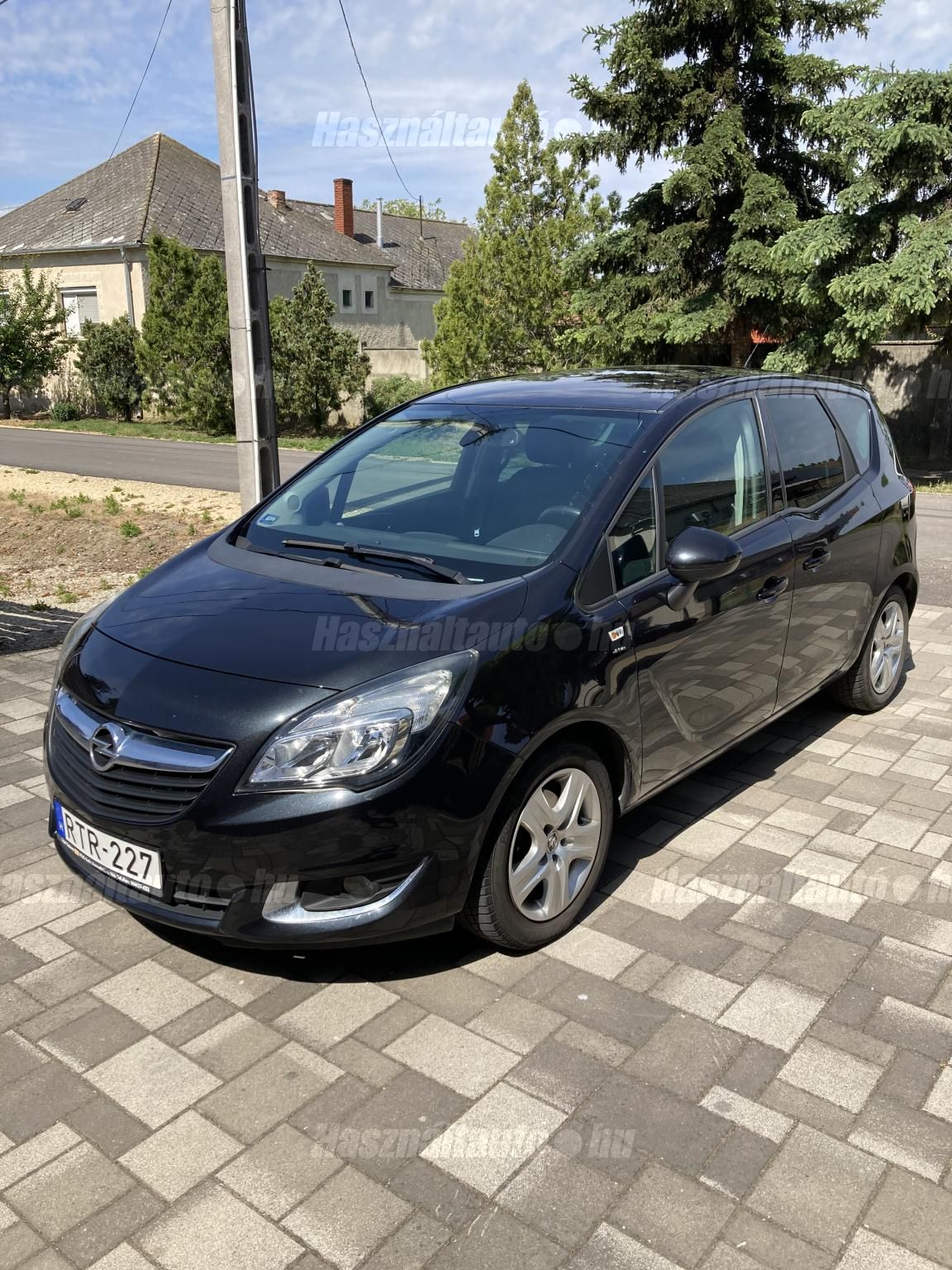 OPEL MERIVA B 2016/7 - 1