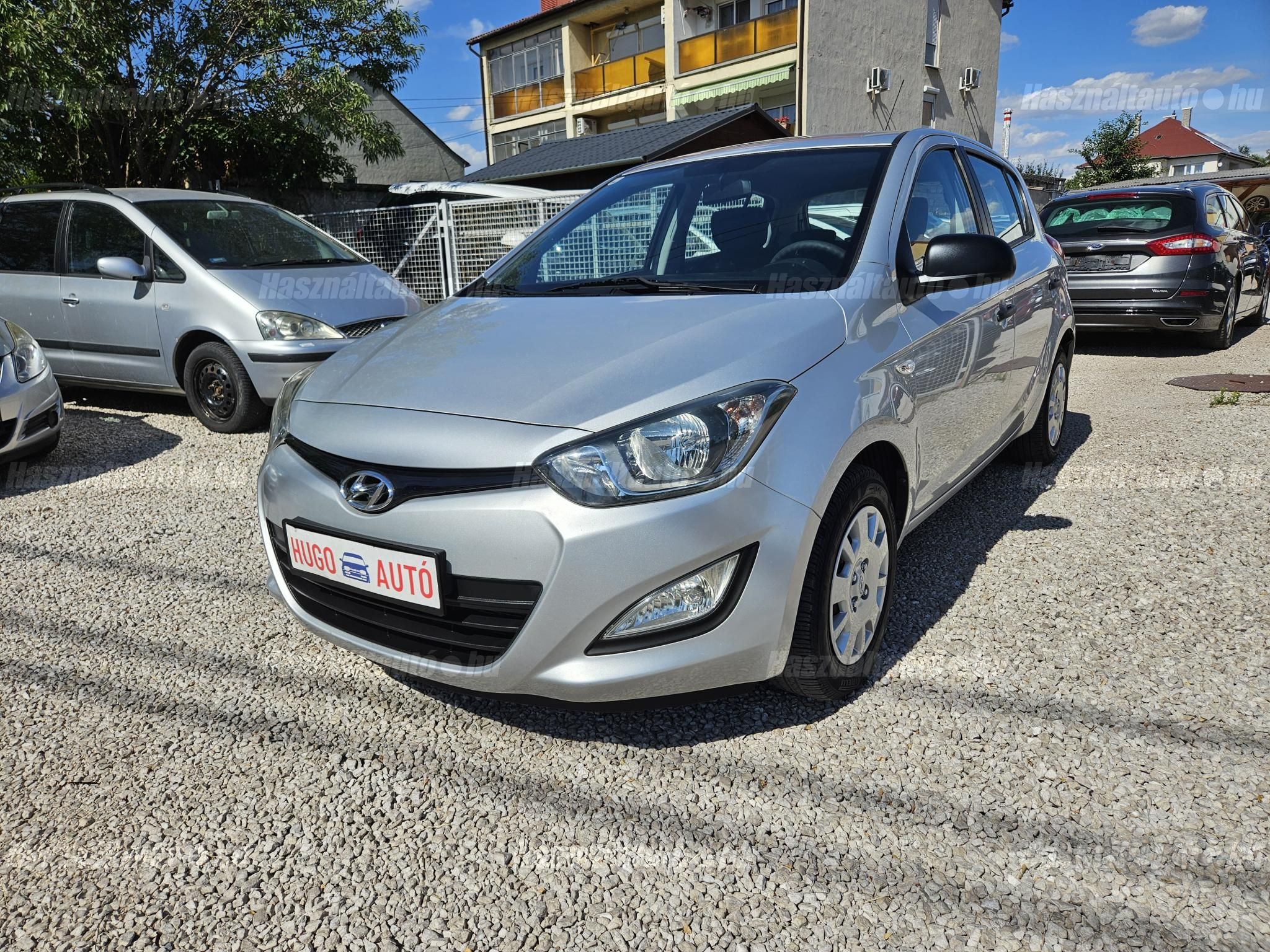 HYUNDAI I20 2013/4 - 1