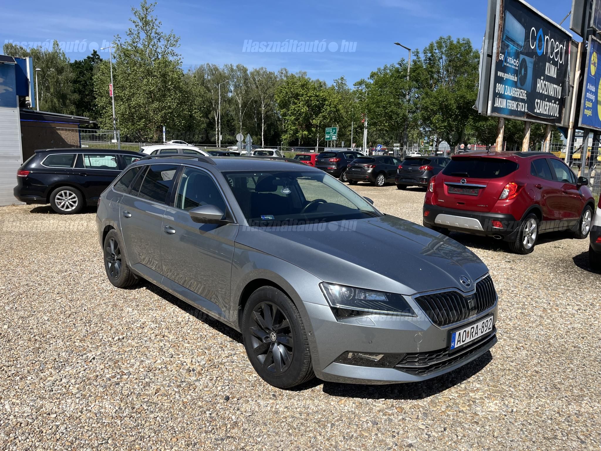SKODA SUPERB 2016/2 - 1