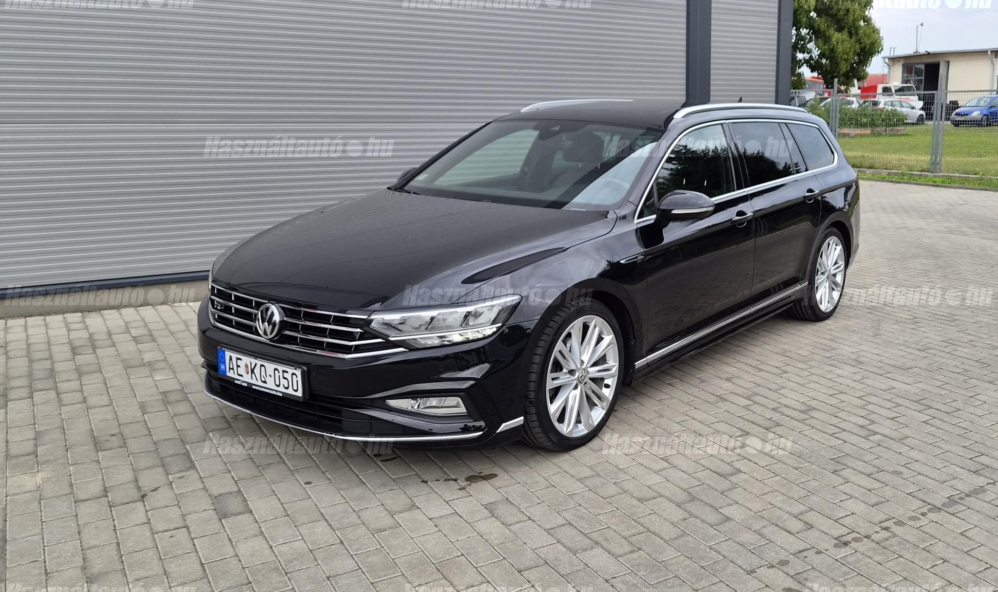 VOLKSWAGEN PASSAT 2020/7 - 1