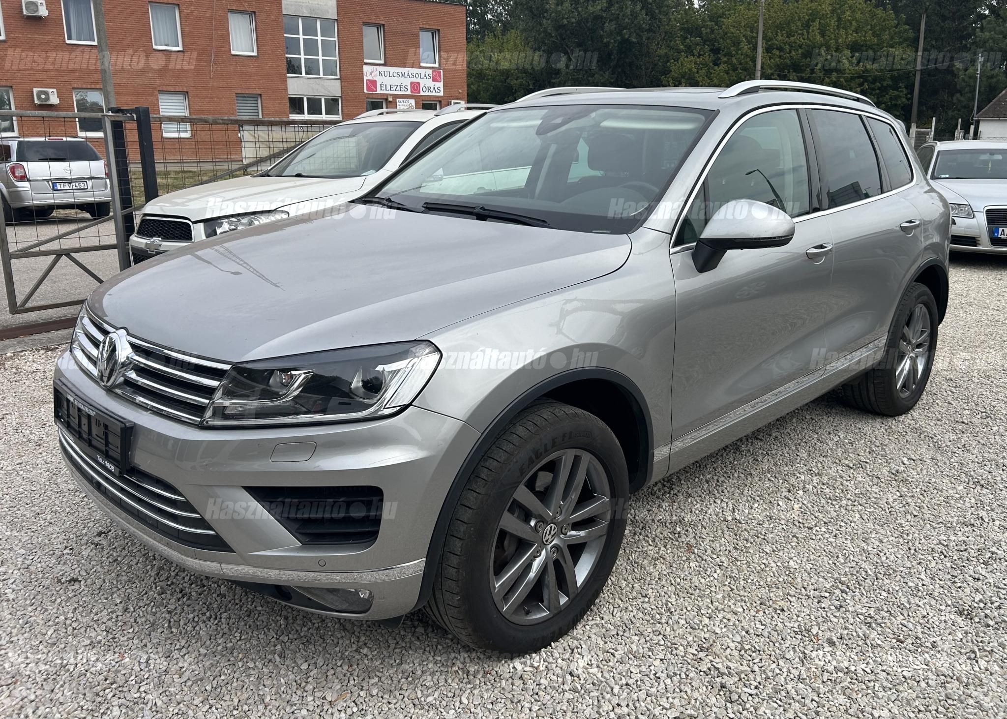 VOLKSWAGEN TOUAREG 2016/7 - 1