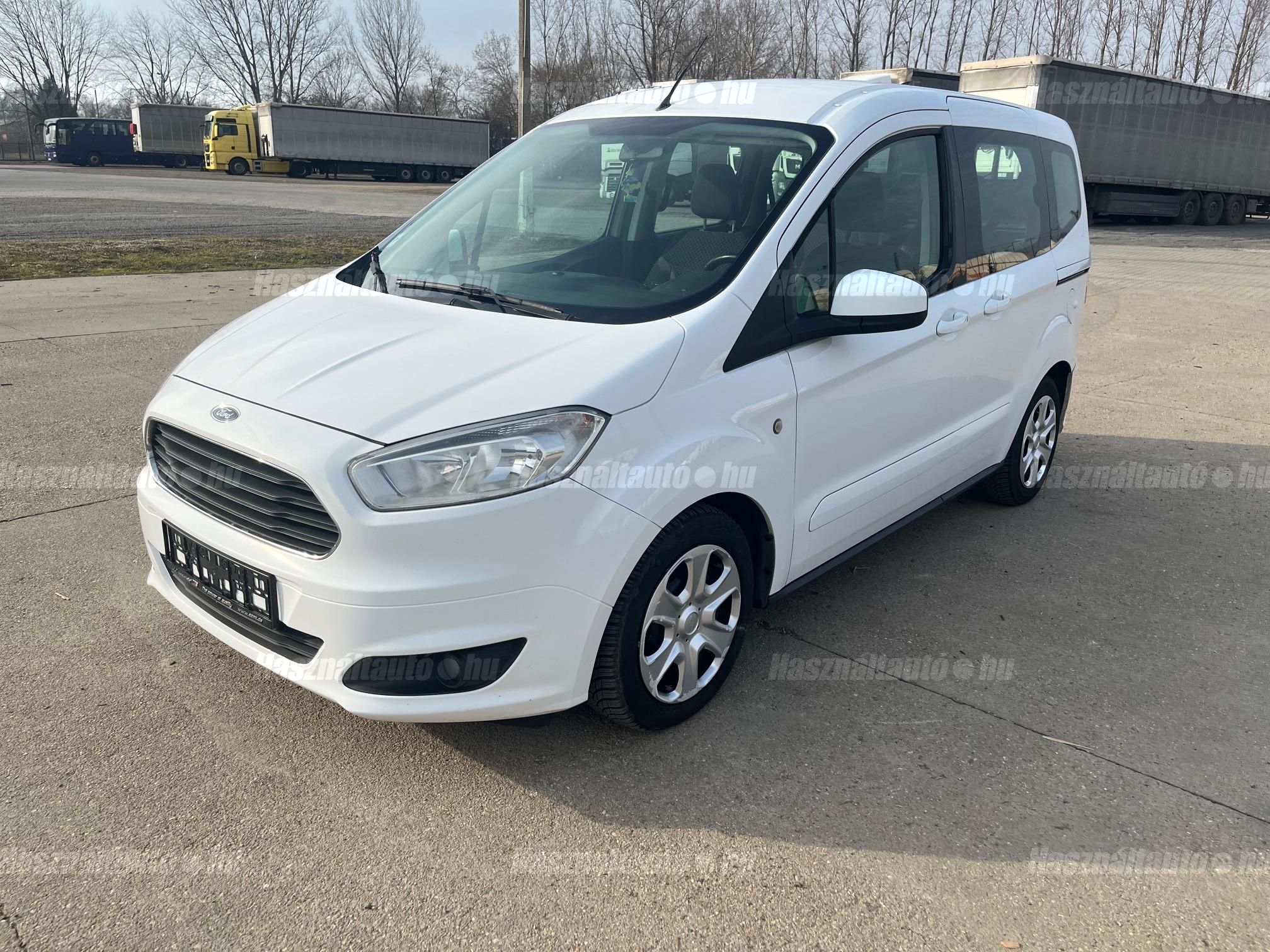 FORD COURIER 2015/6 - 1