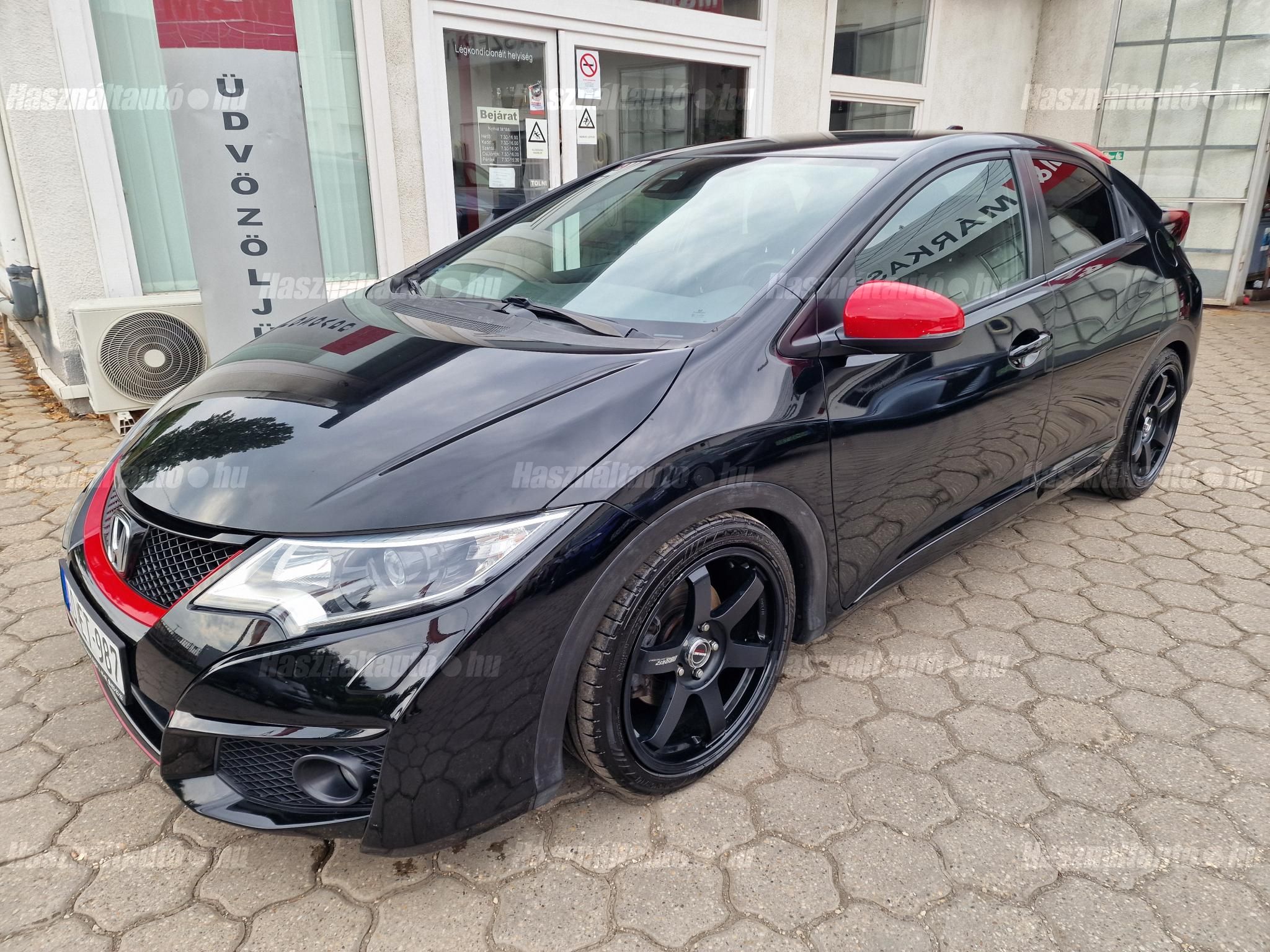 HONDA CIVIC 2015/6 - 1