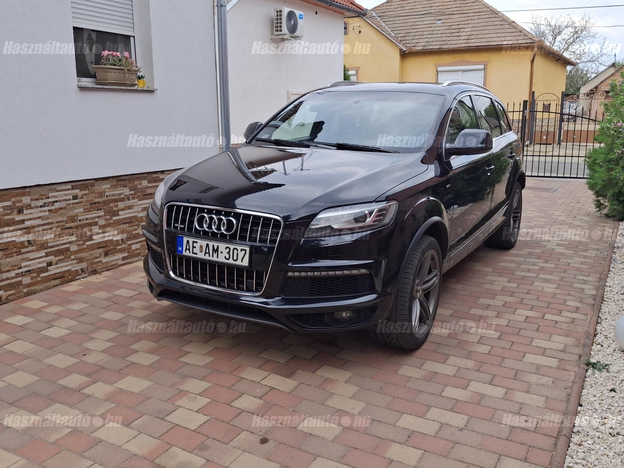 AUDI Q7 2010/11 - 1