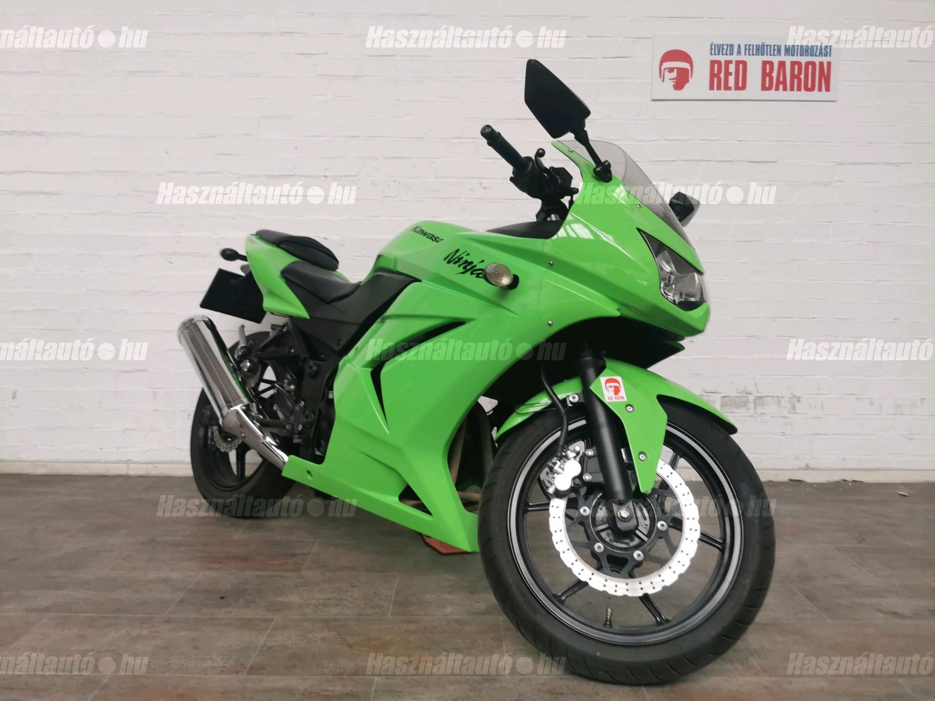 KAWASAKI NINJA 250R 2008 - 1