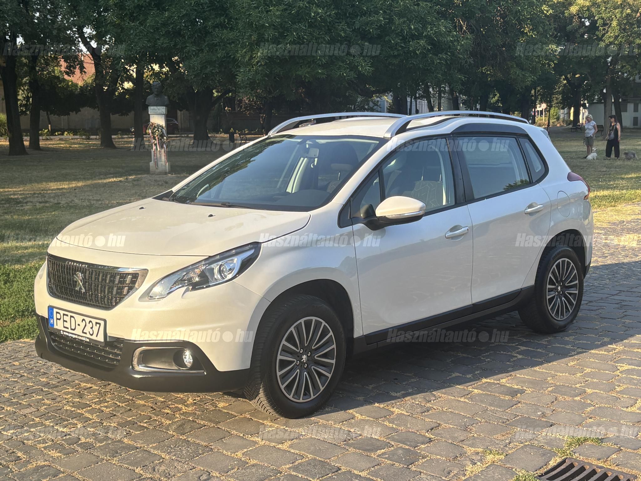 PEUGEOT 2008 2017/6 - 1