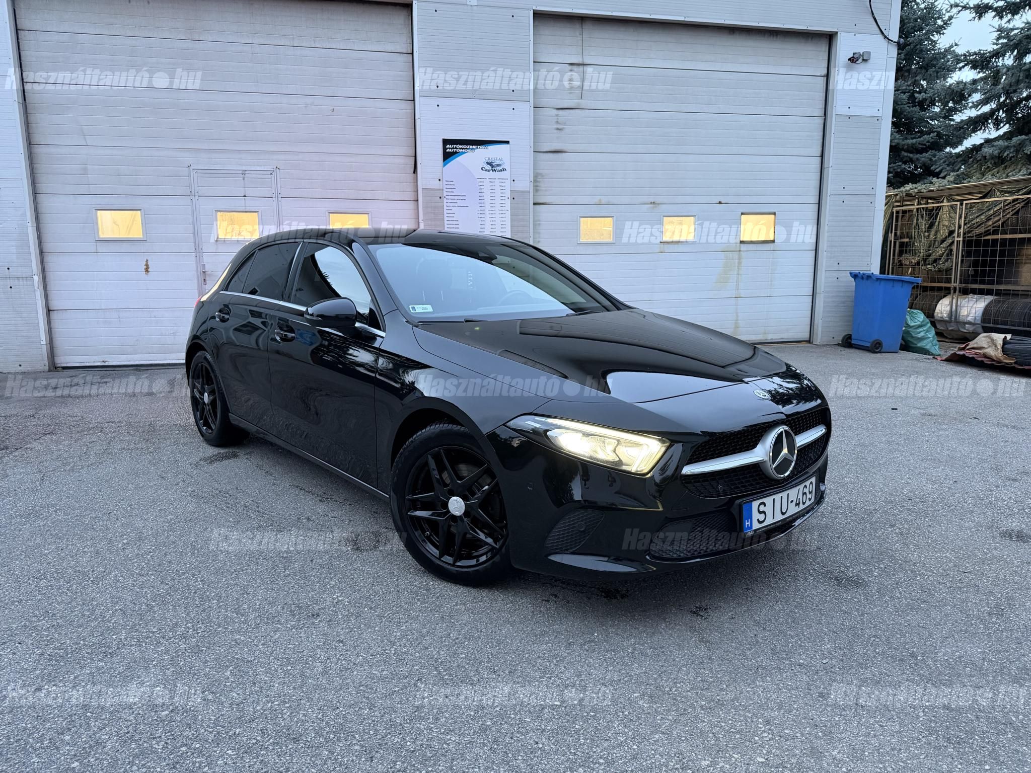 MERCEDES-BENZ A 200 2018 - 1
