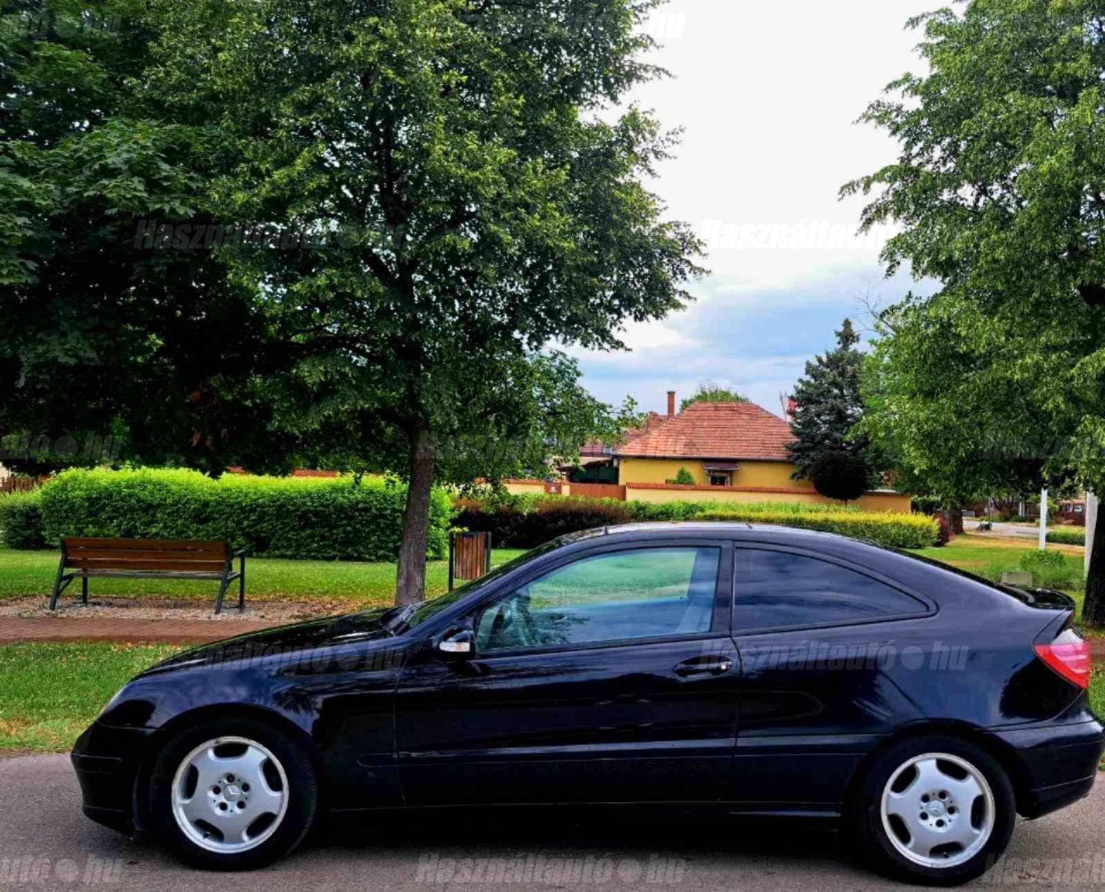 MERCEDES-BENZ C 220 2004/6 - 1