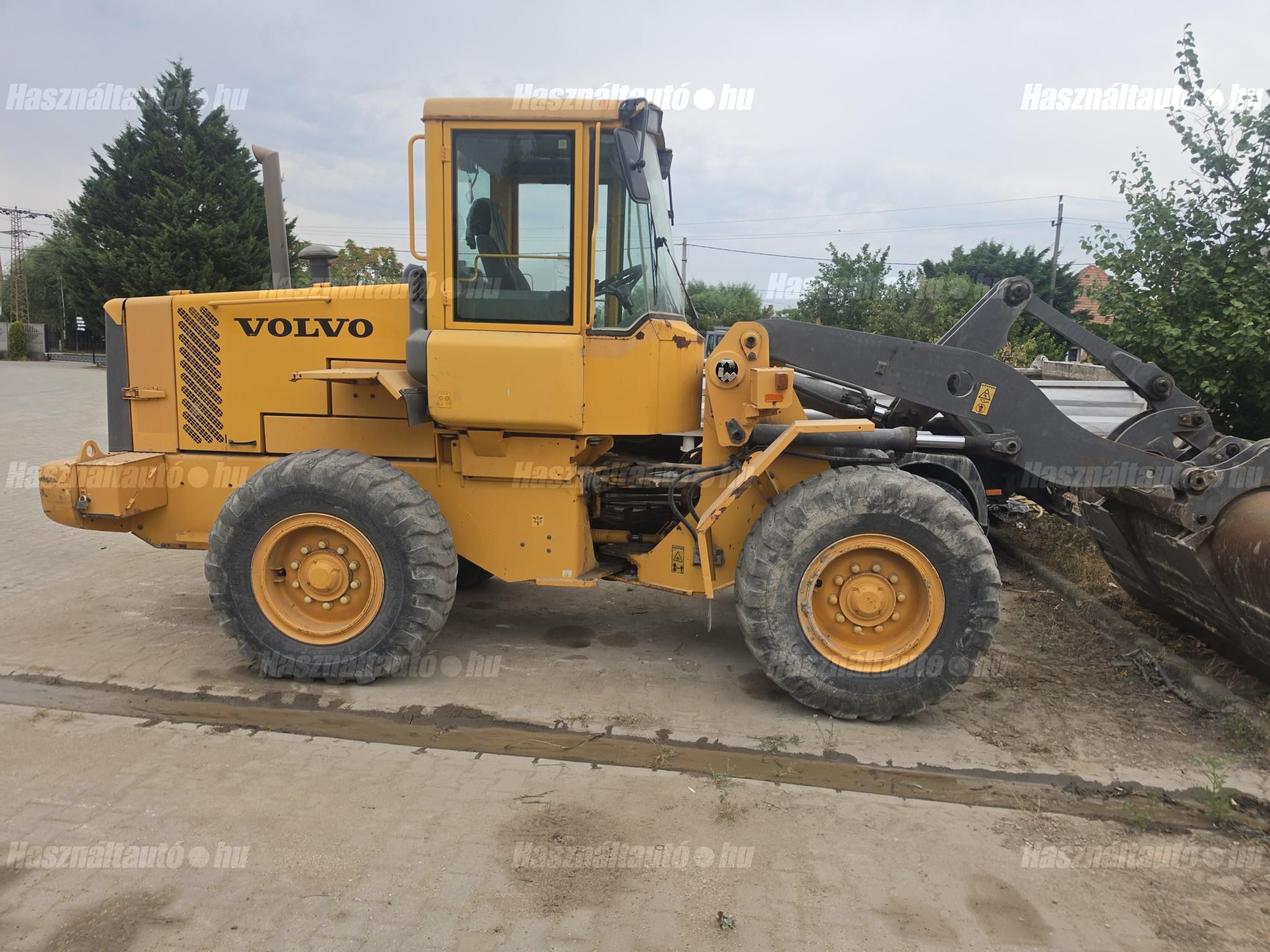 VOLVO 2004/1 - 1