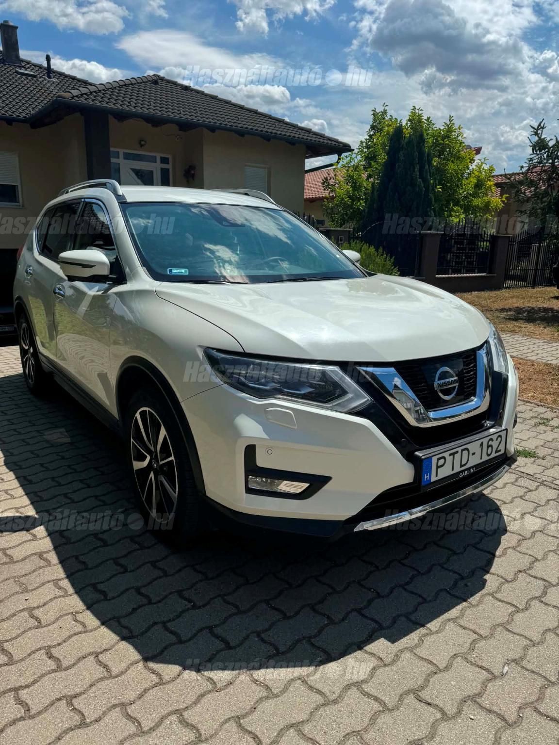 NISSAN X-TRAIL 2017/12 - 1