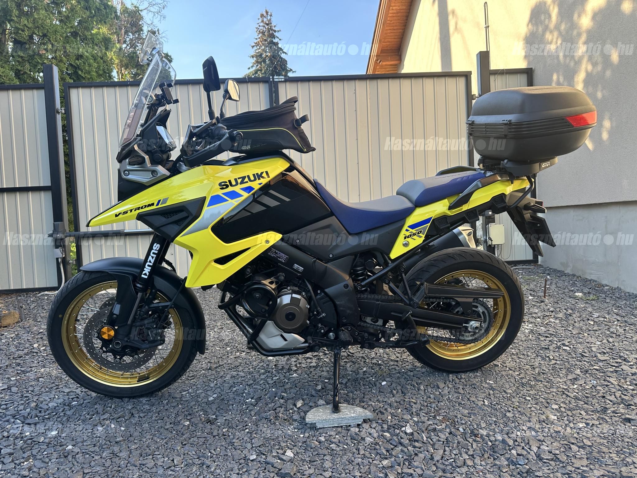 SUZUKI V-STROM 1050 XT ABS 2021/4 - 1