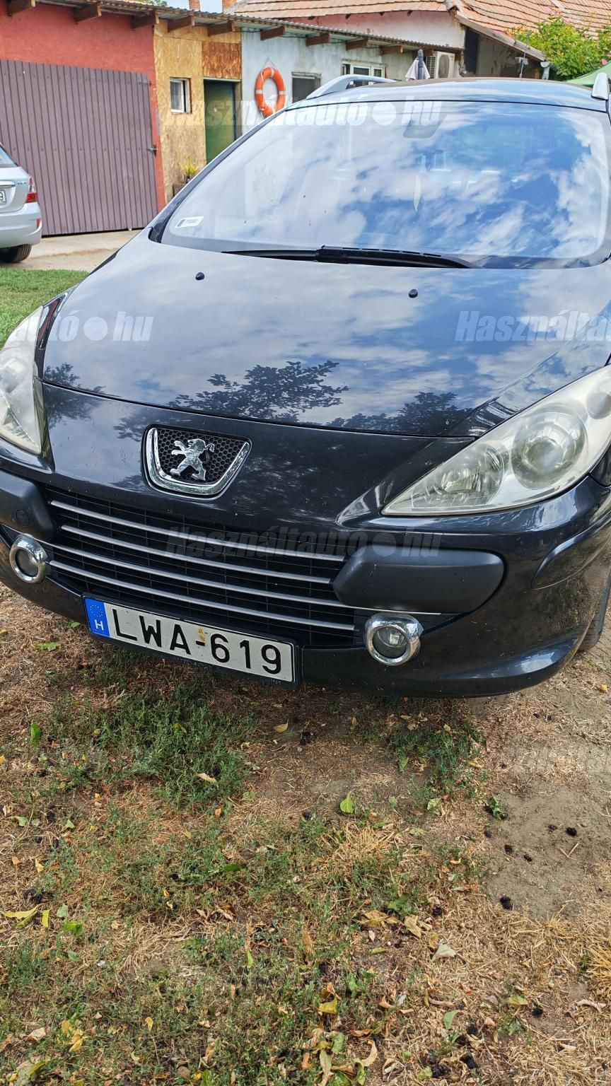 PEUGEOT 307 2007/8 - 1