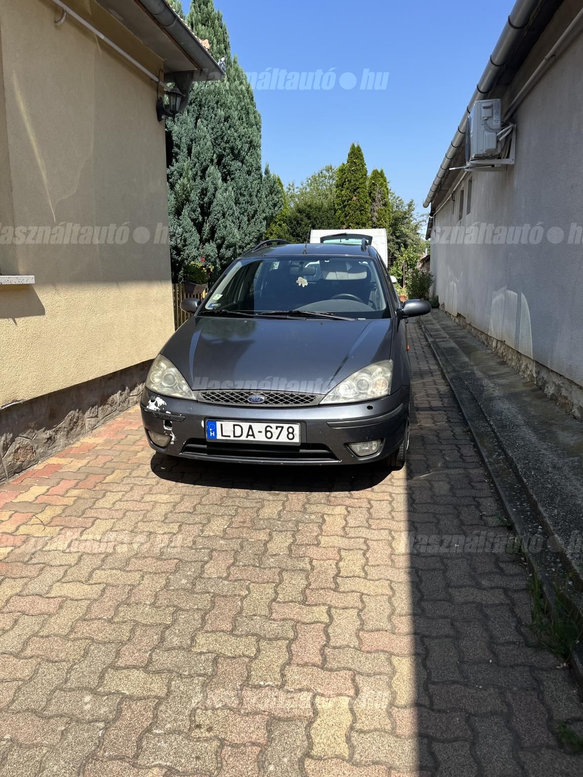 FORD FOCUS 2004 - 1