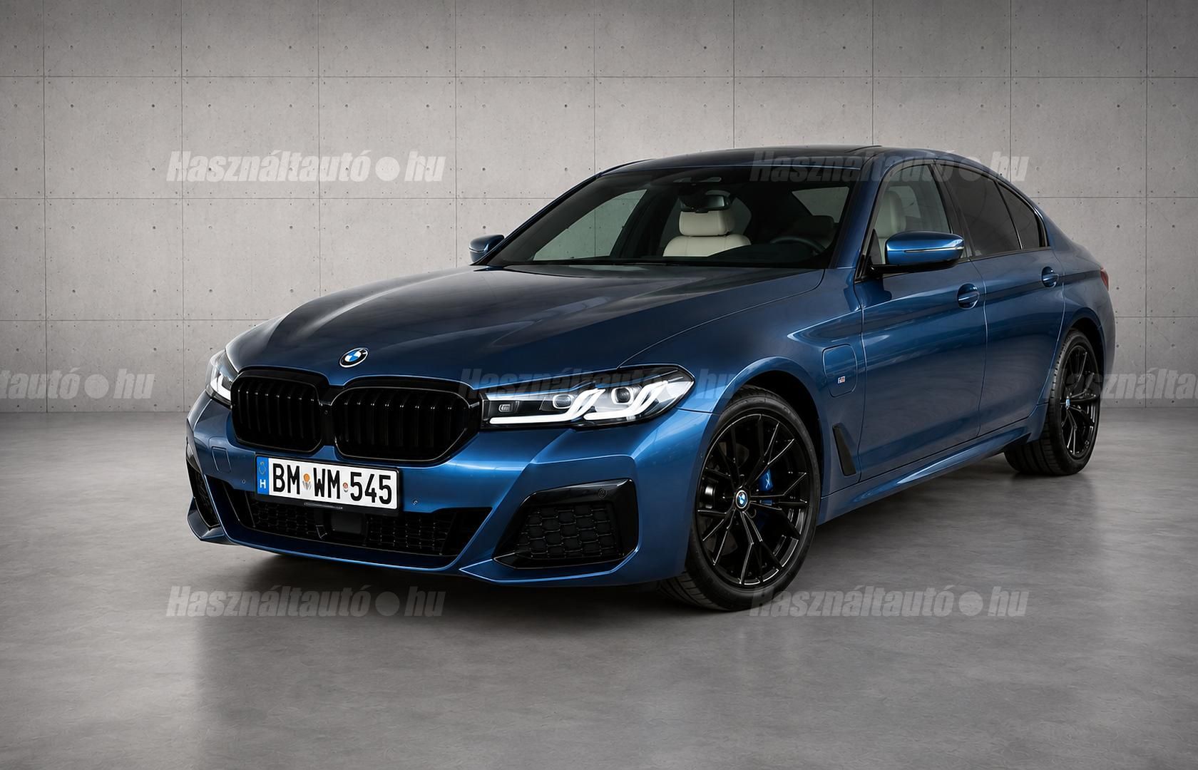 BMW 545 2022/11 - 1