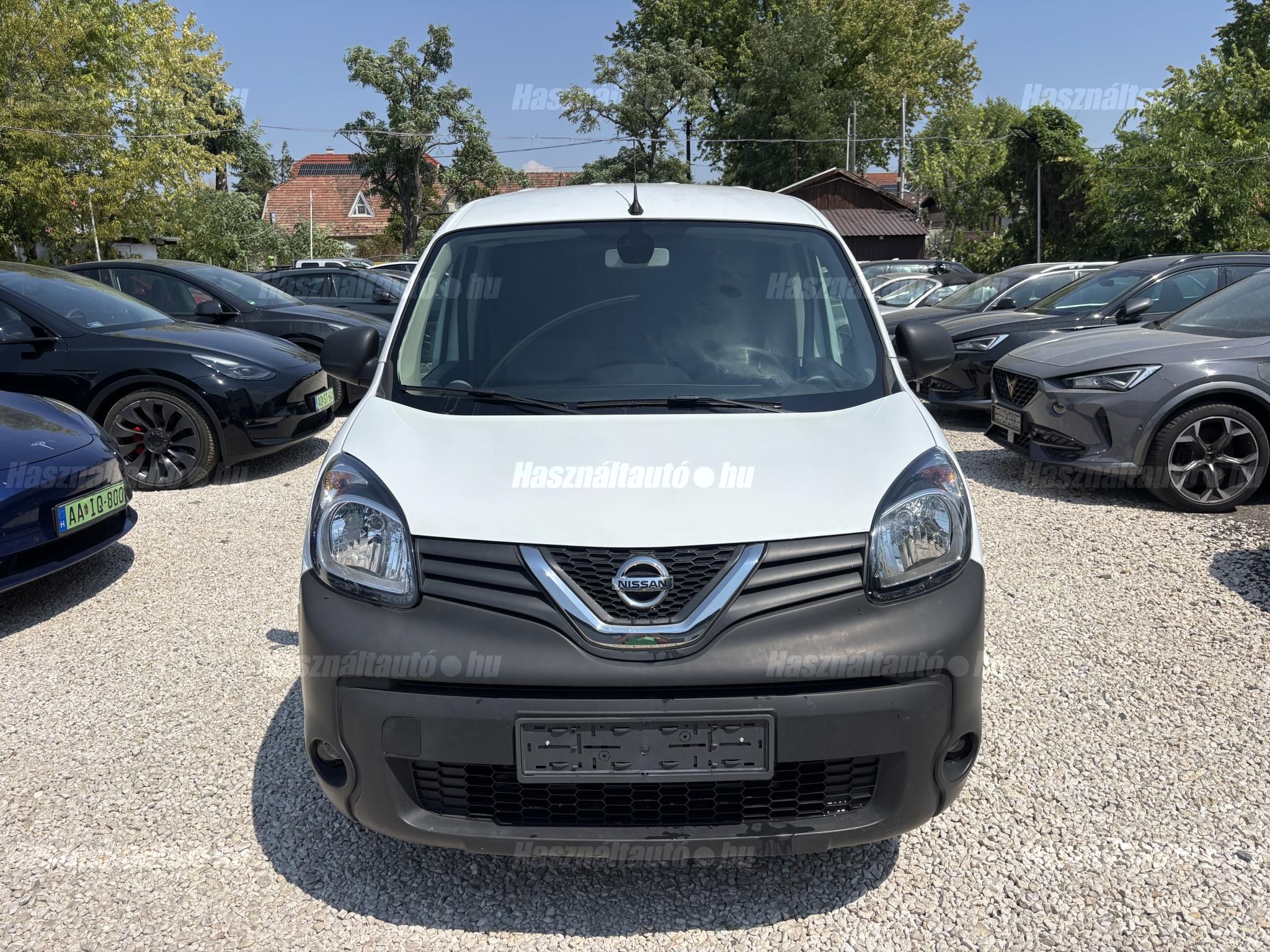 NISSAN NV250 2020/12 - 1