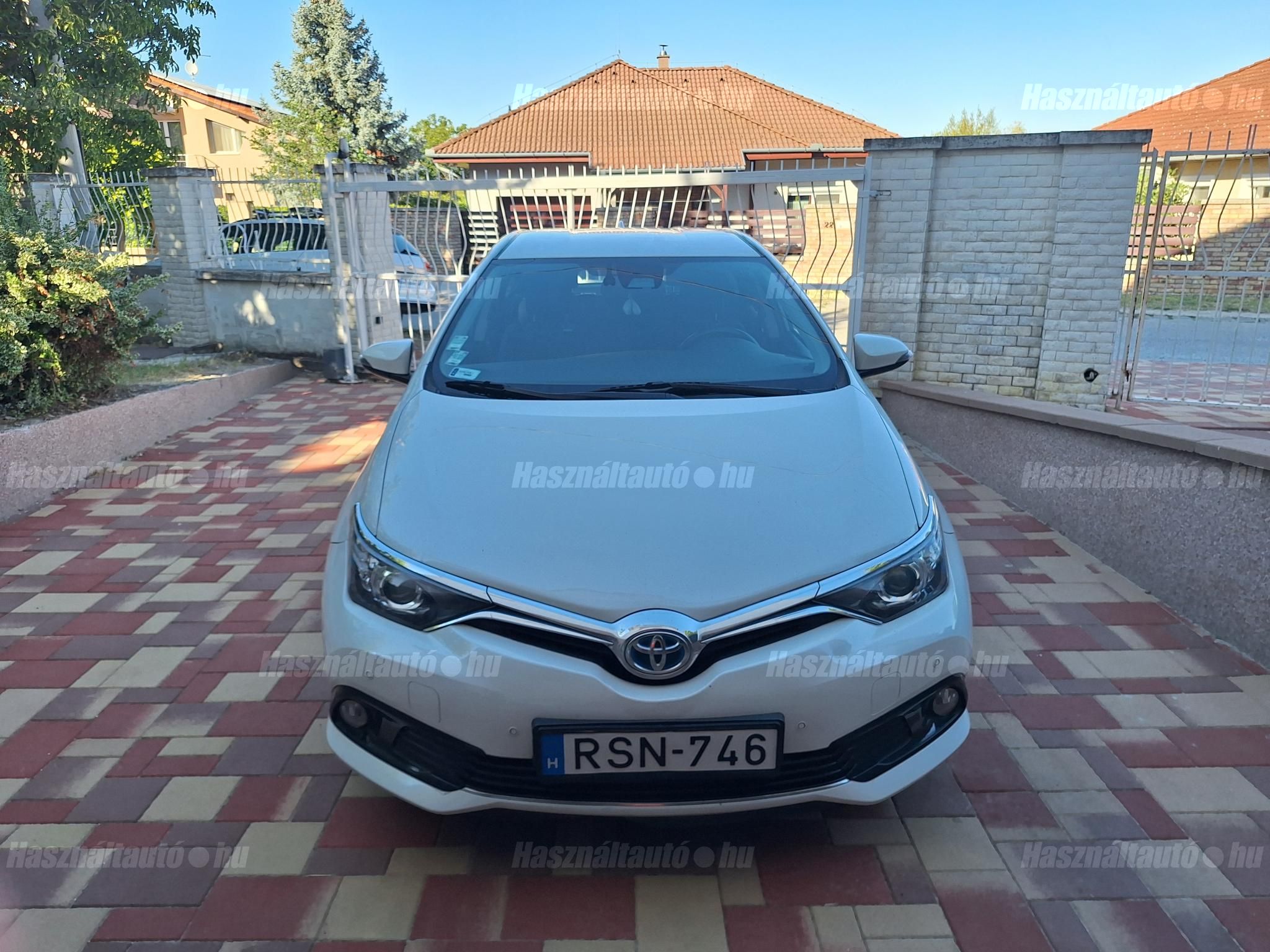 TOYOTA AURIS 2016/2 - 1