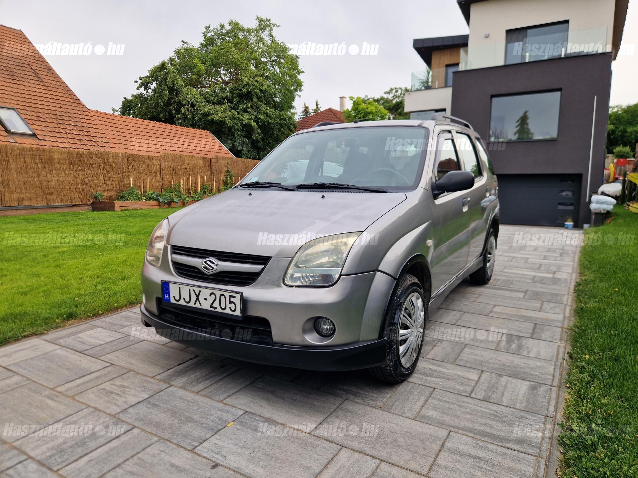 SUZUKI IGNIS 2004/2 - 1
