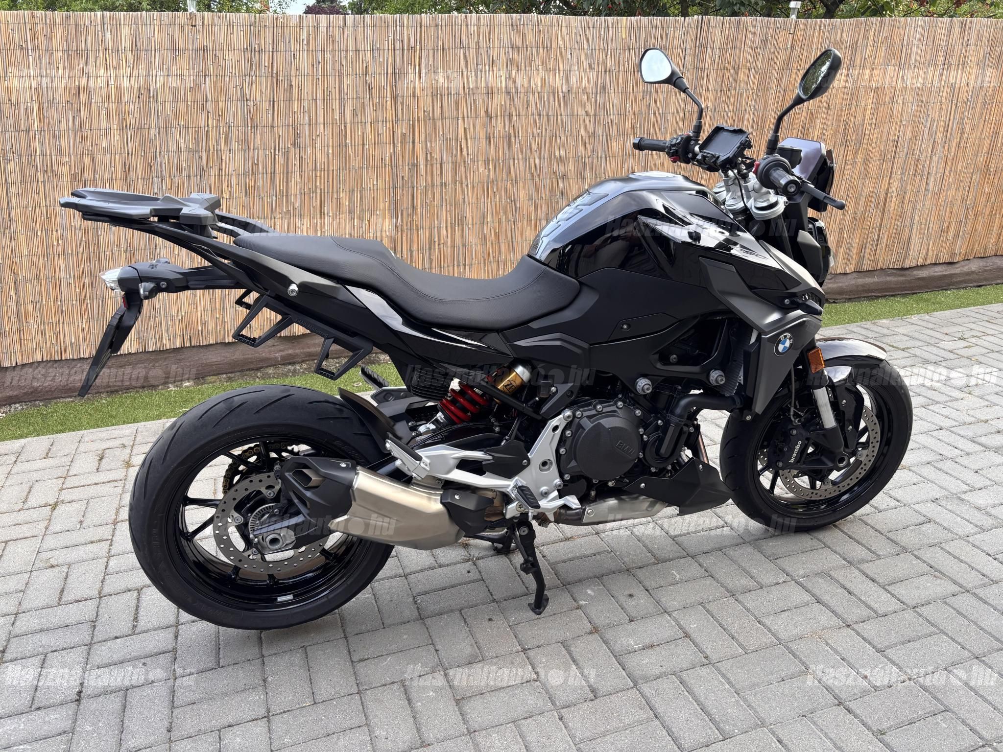 BMW F 900 R 2024/2 - 1
