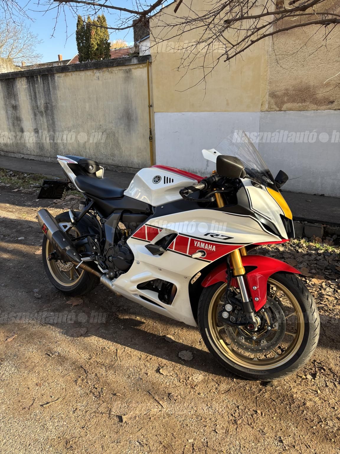 YAMAHA YZF R7 2022/3 - 1
