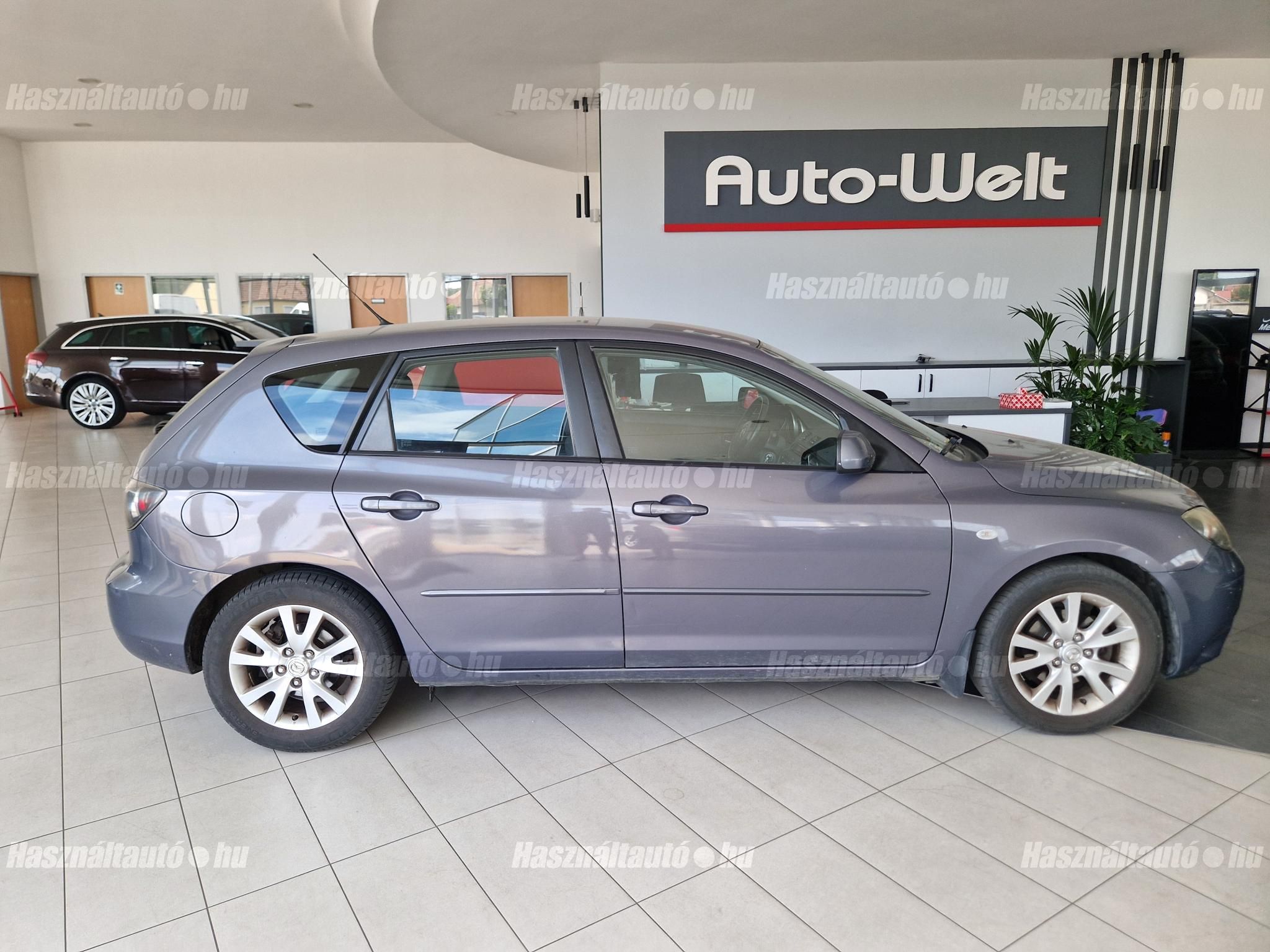MAZDA 3 2006/12 - 1