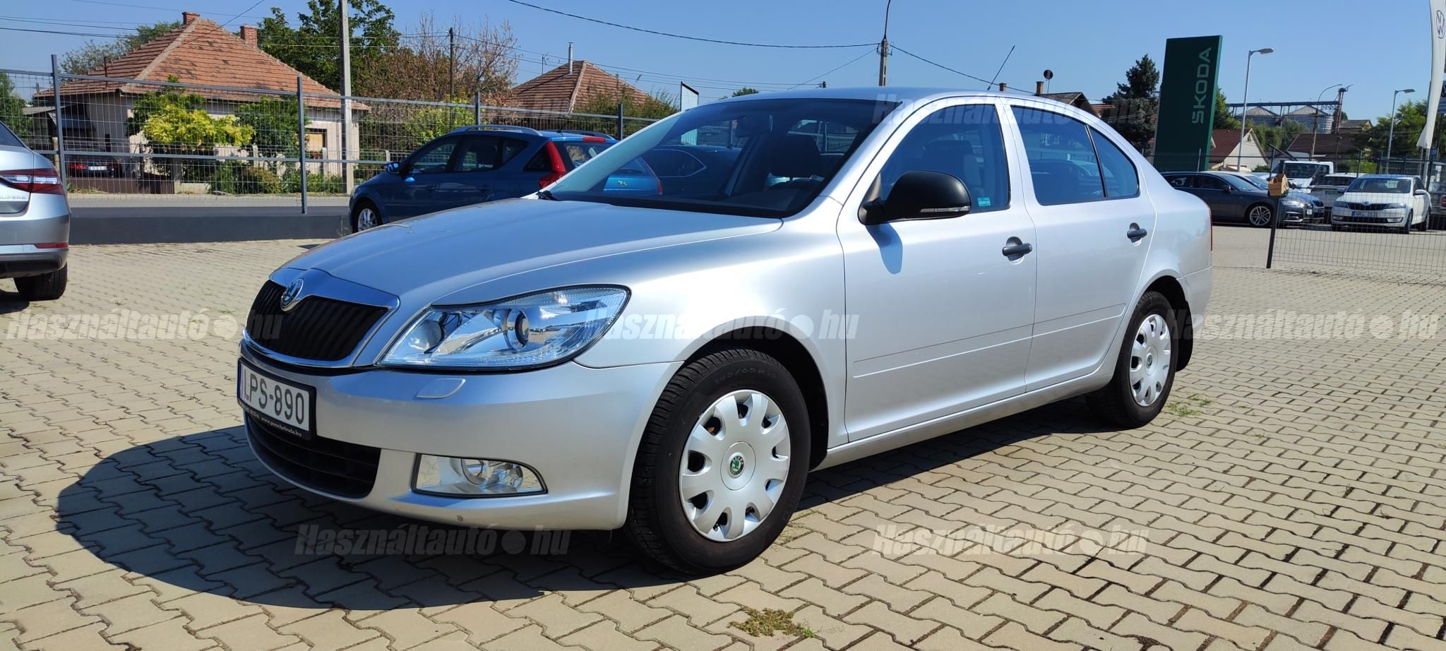 SKODA OCTAVIA 2010/7 - 1