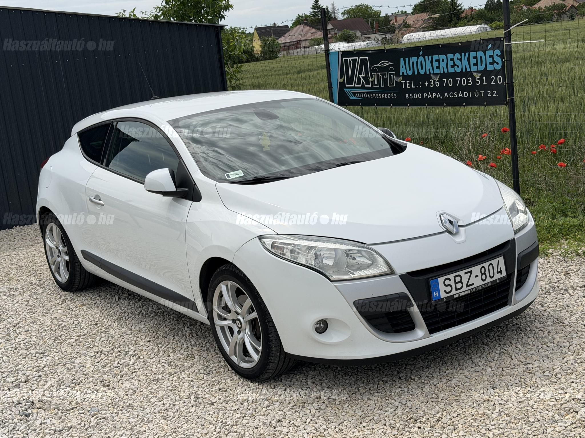 RENAULT MEGANE 2010/5 - 1