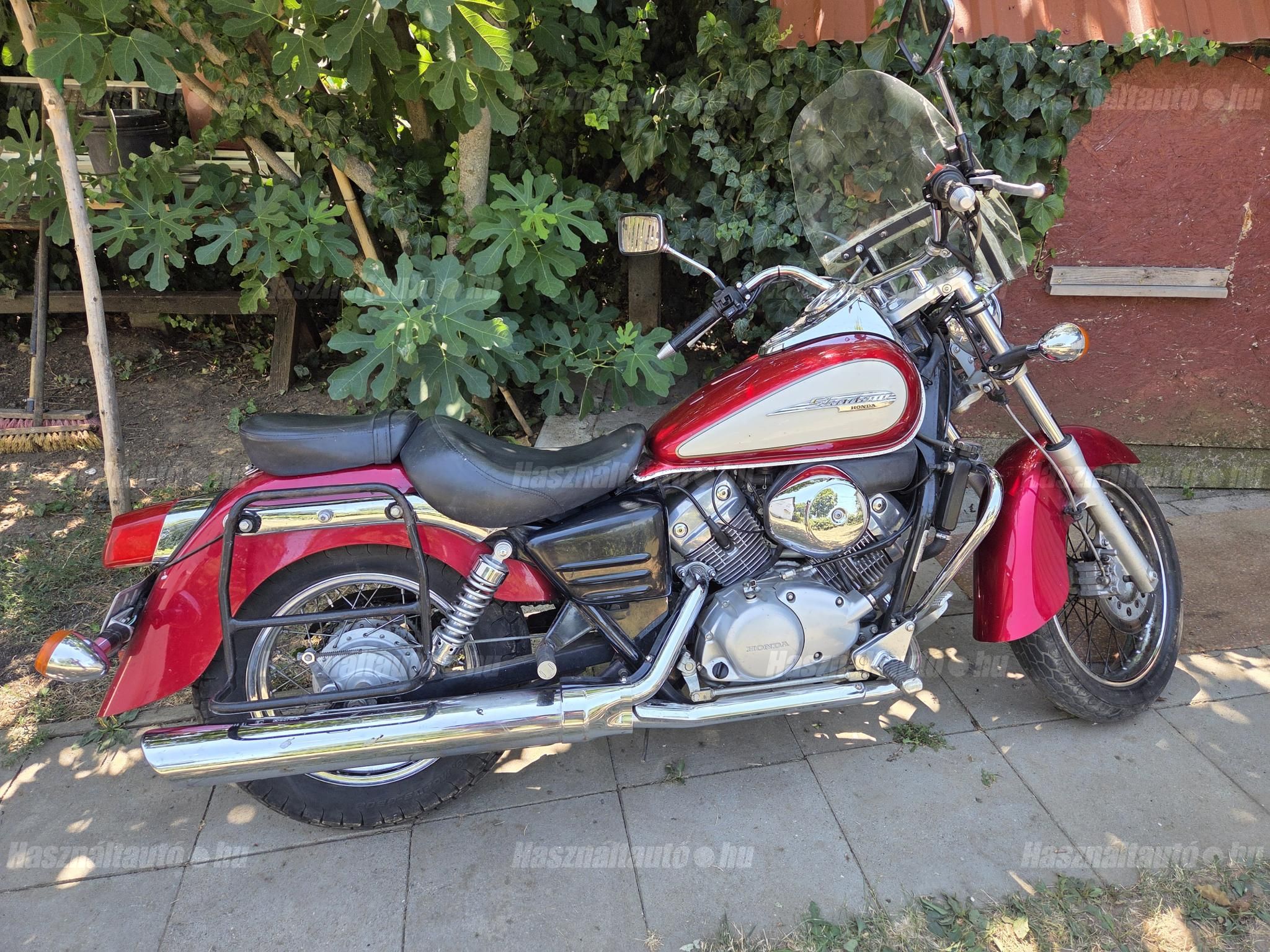 HONDA VT 125 C SHADOW 2000/11 - 1