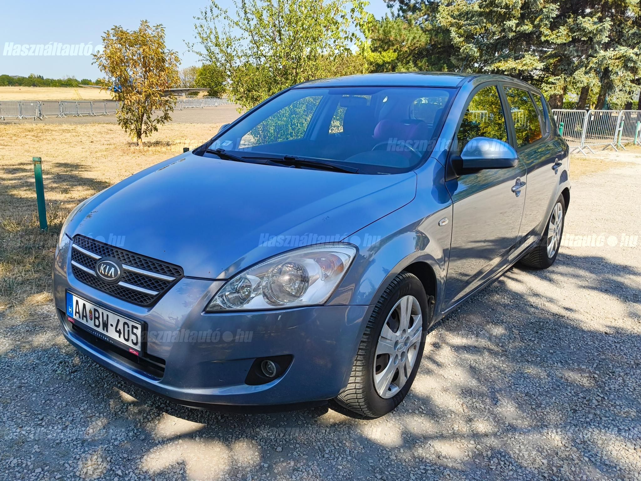 KIA CEE'D 2007/3 - 1