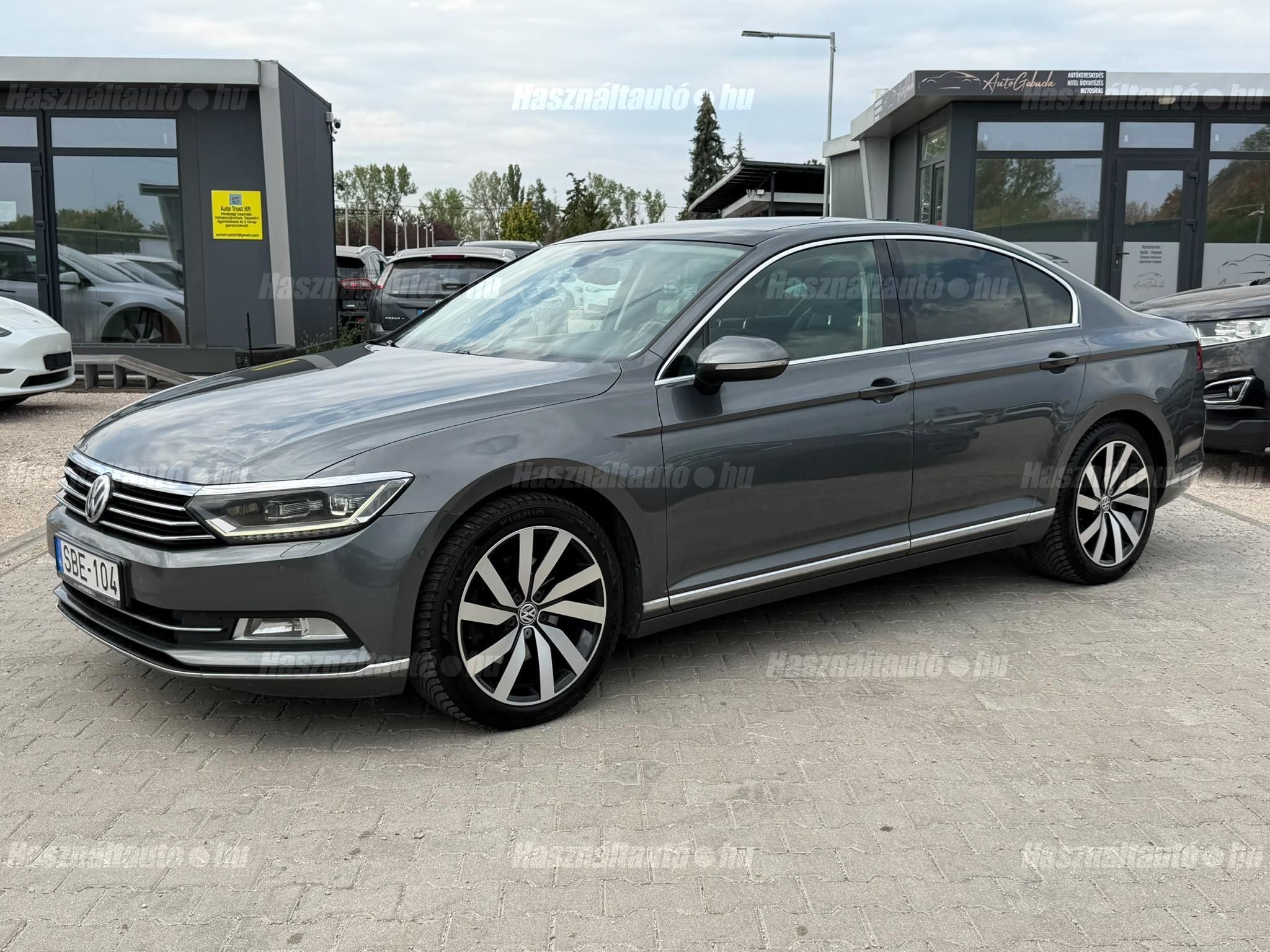 VOLKSWAGEN PASSAT 2016/4 - 1