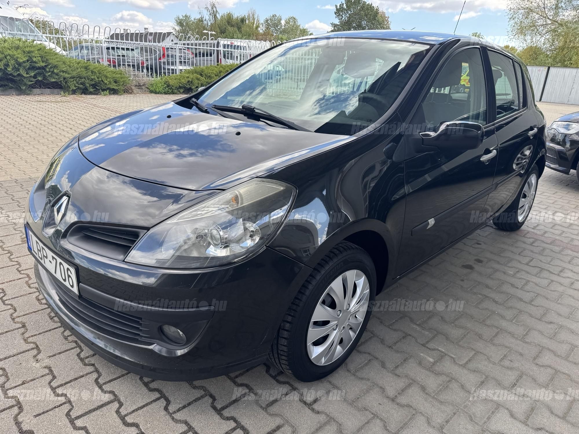 RENAULT CLIO 2007/5 - 1