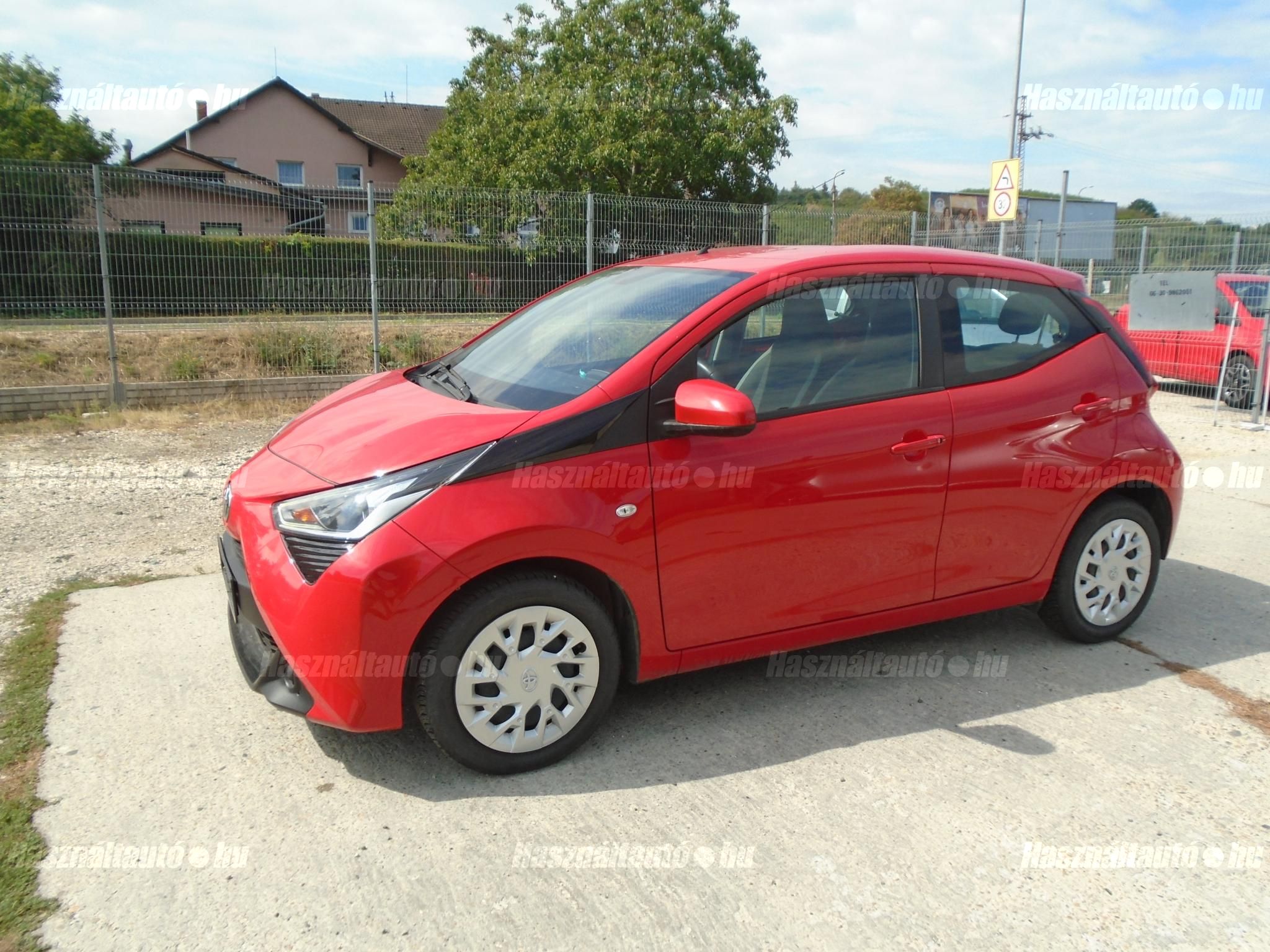 TOYOTA AYGO 2020/1 - 1