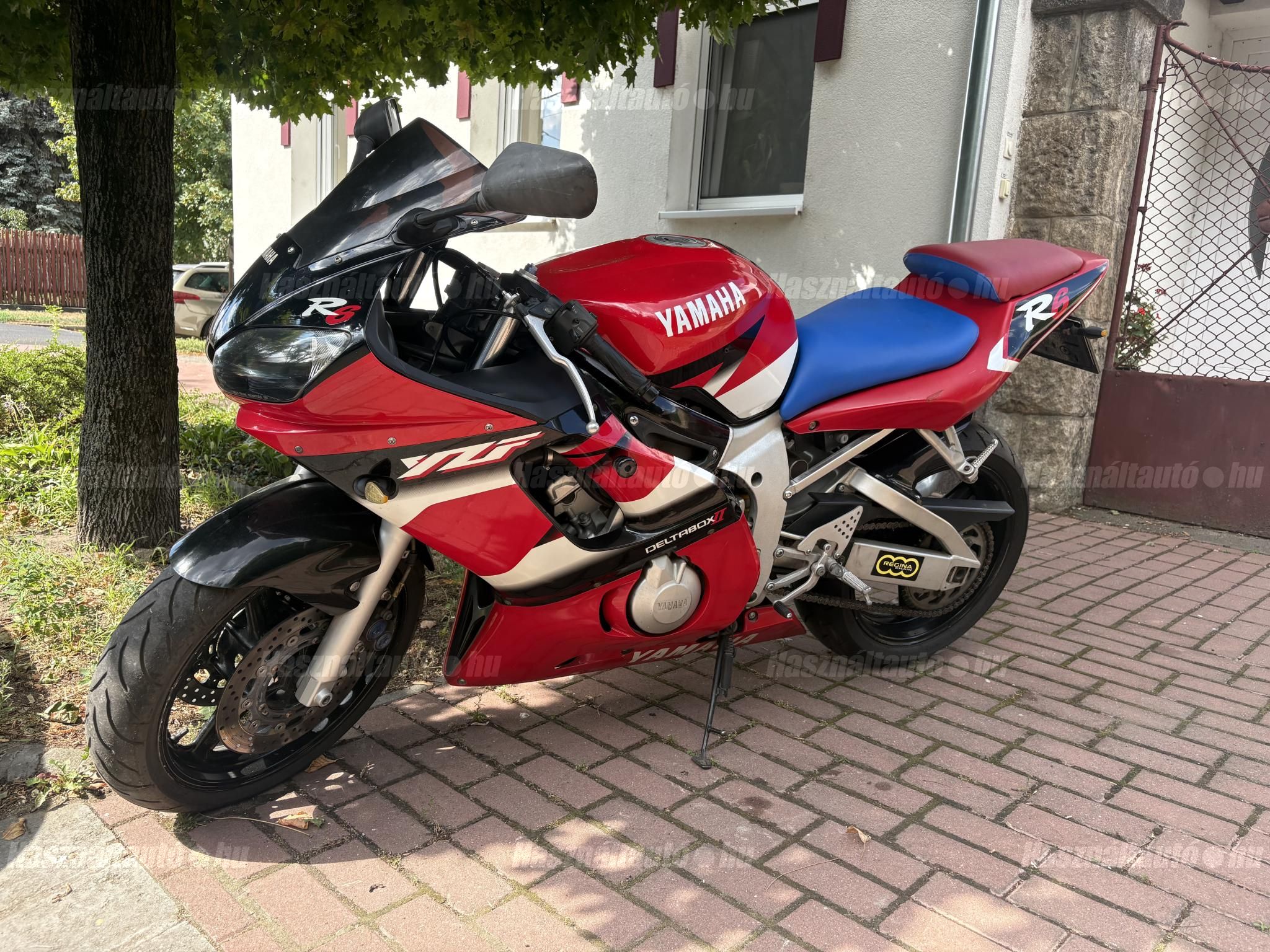 YAMAHA YZF R6 2001/7 - 1