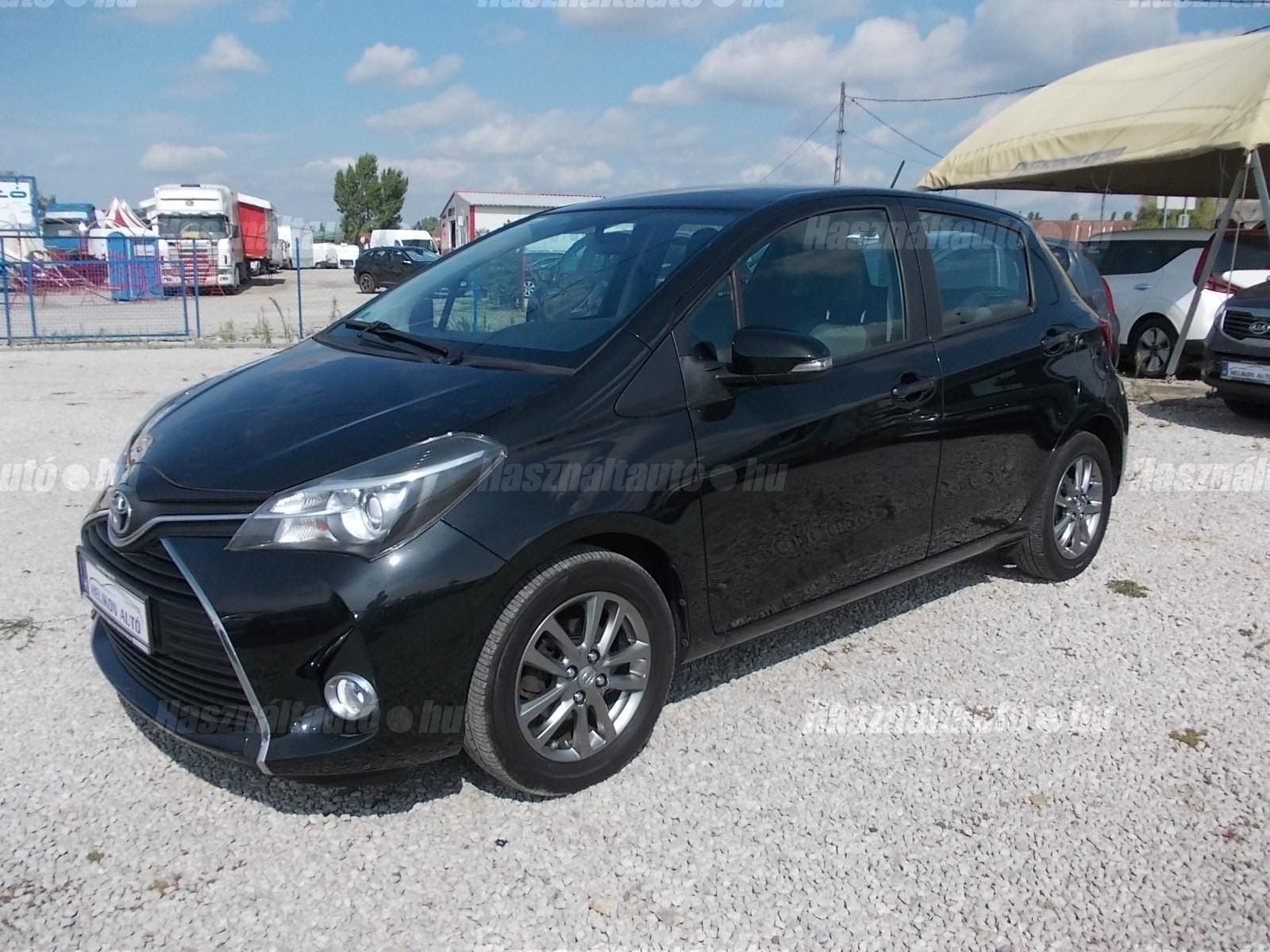 TOYOTA YARIS 2015/4 - 1