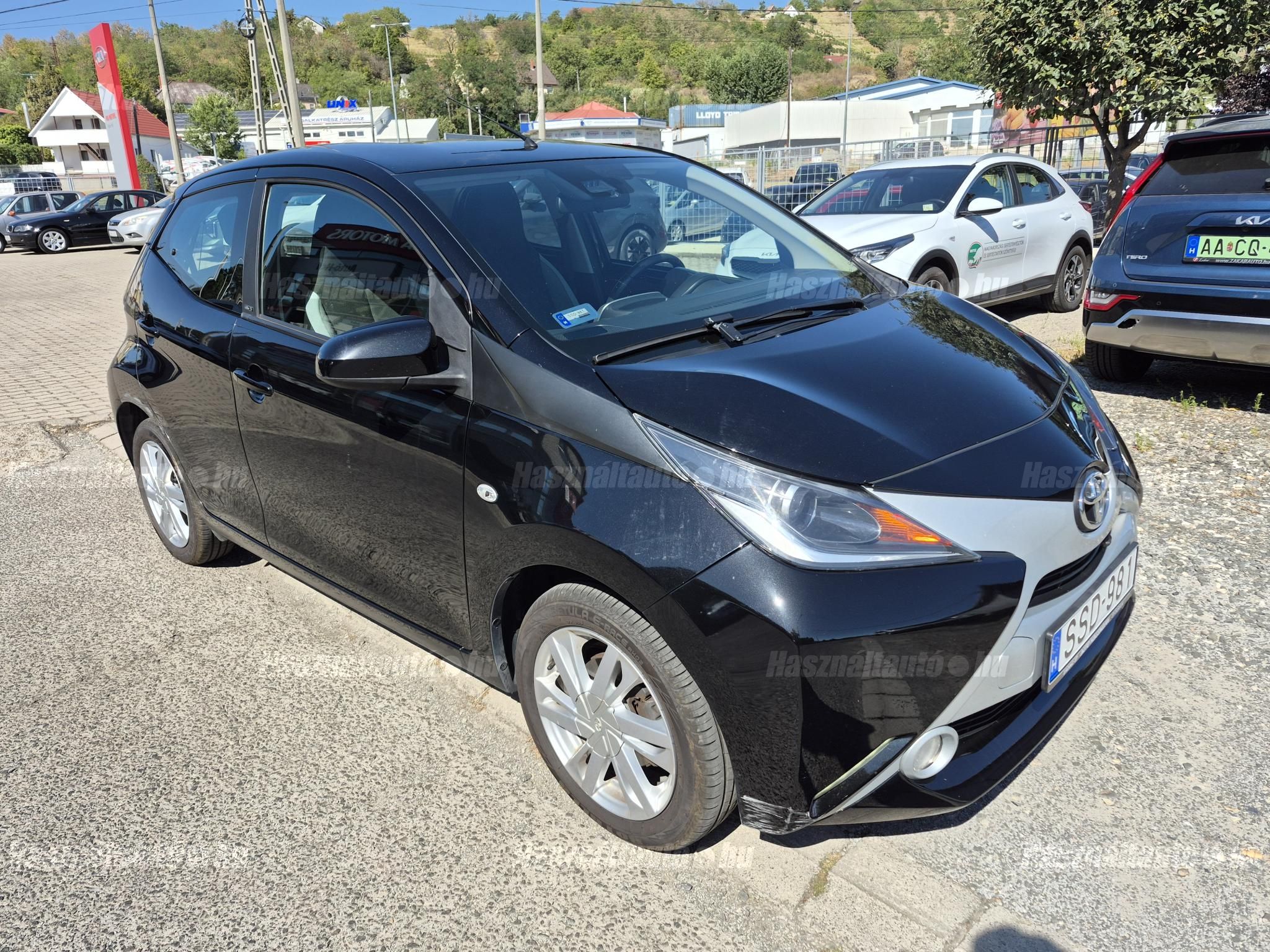 TOYOTA AYGO 2017/9 - 1