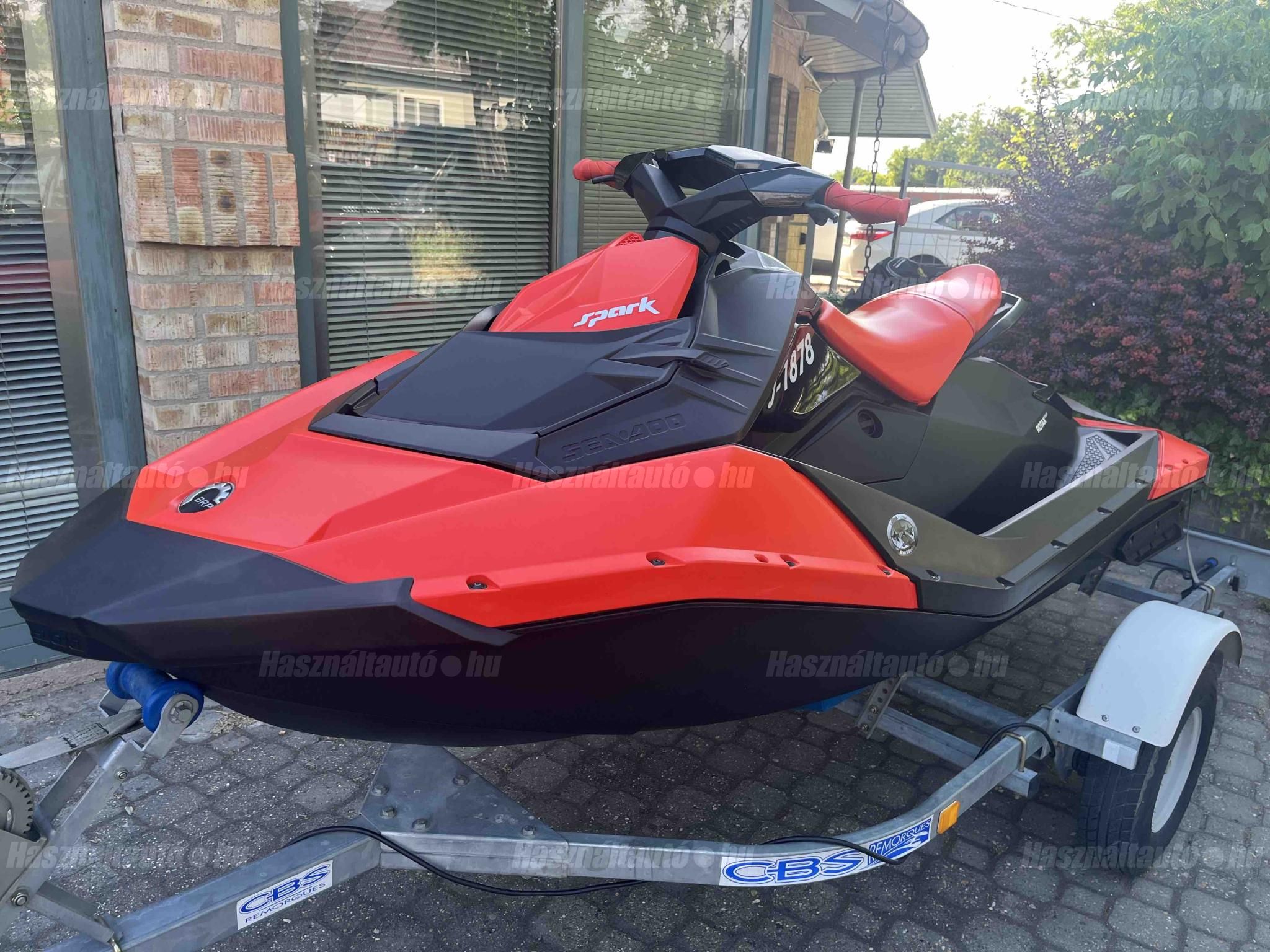 SEA-DOO 2016/9 - 1