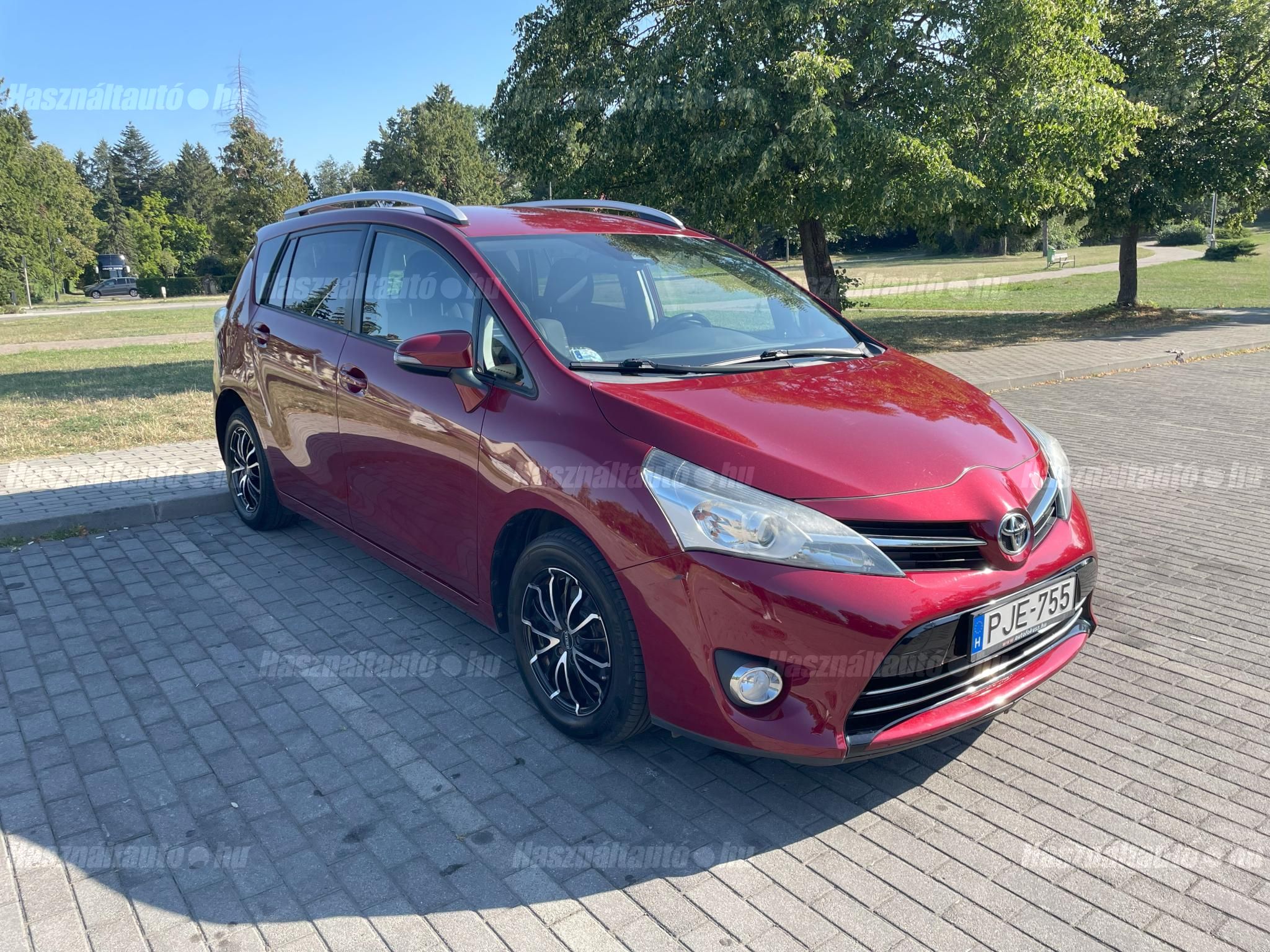 TOYOTA VERSO 2017/9 - 1