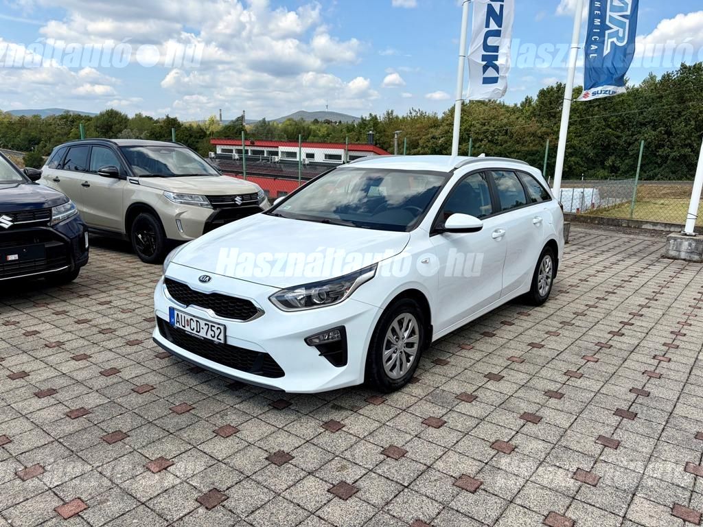 KIA CEE'D 2021/8 - 1