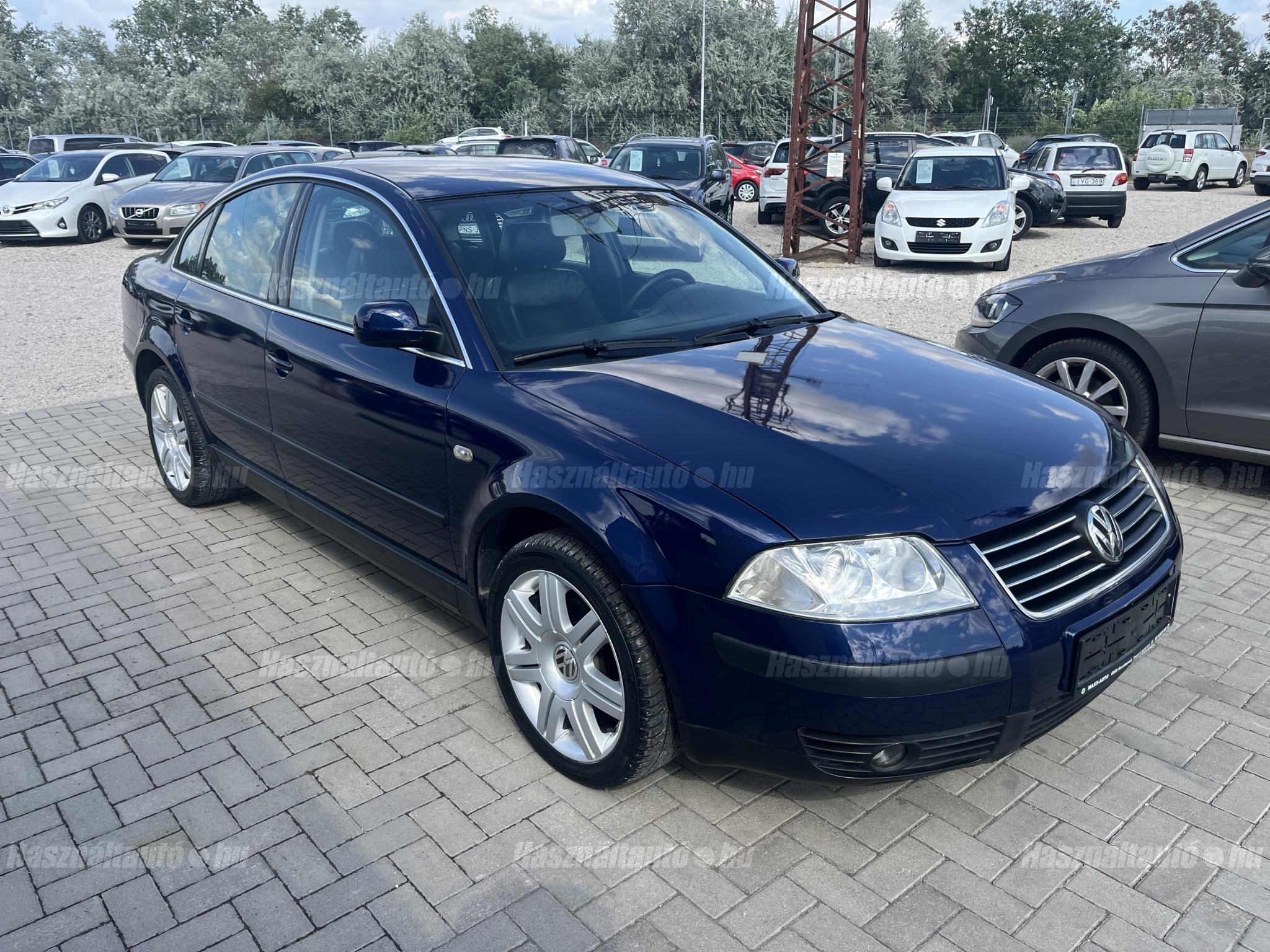 VOLKSWAGEN PASSAT 2003/9 - 1