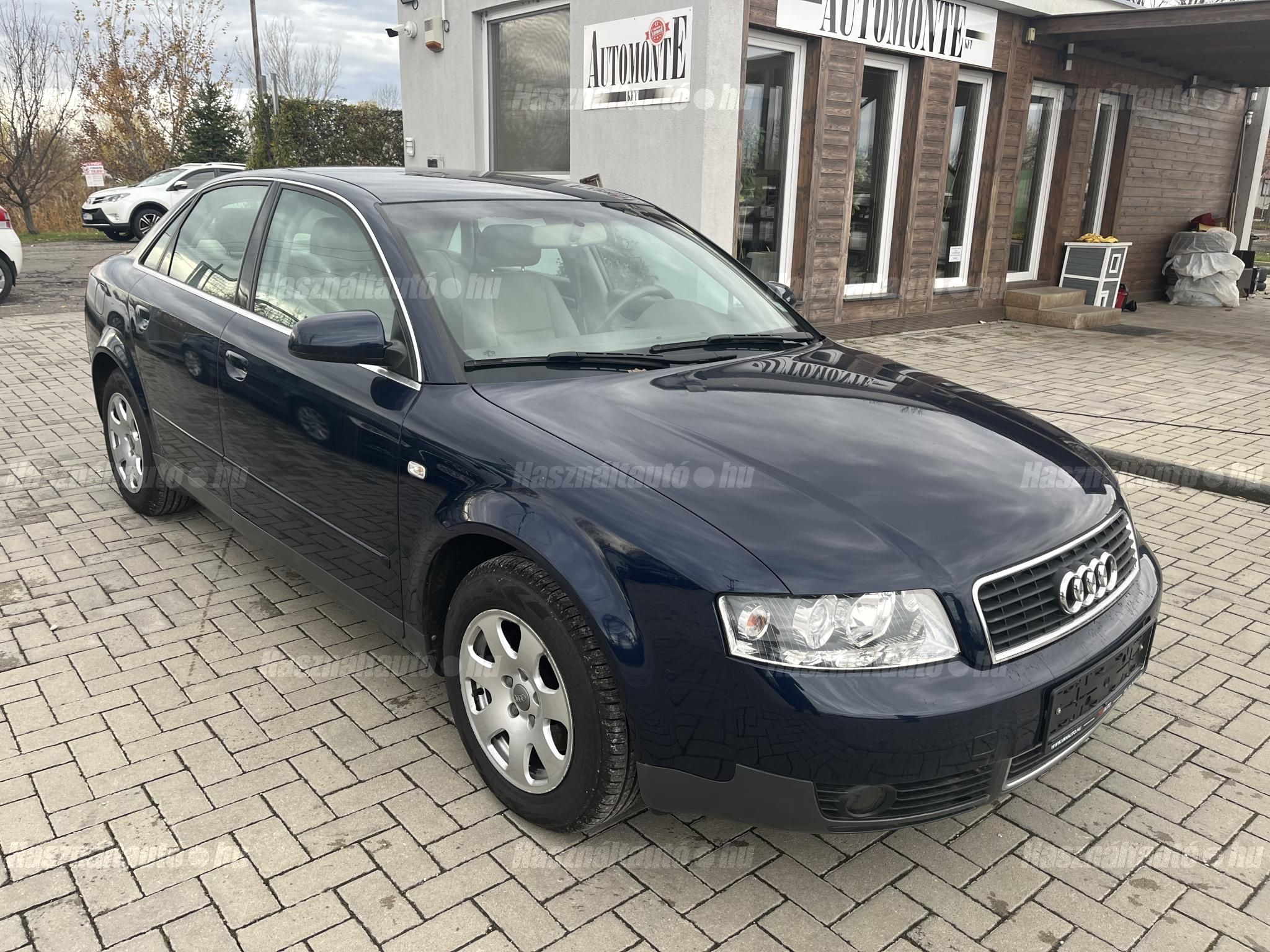 AUDI A4 2004/5 - 1