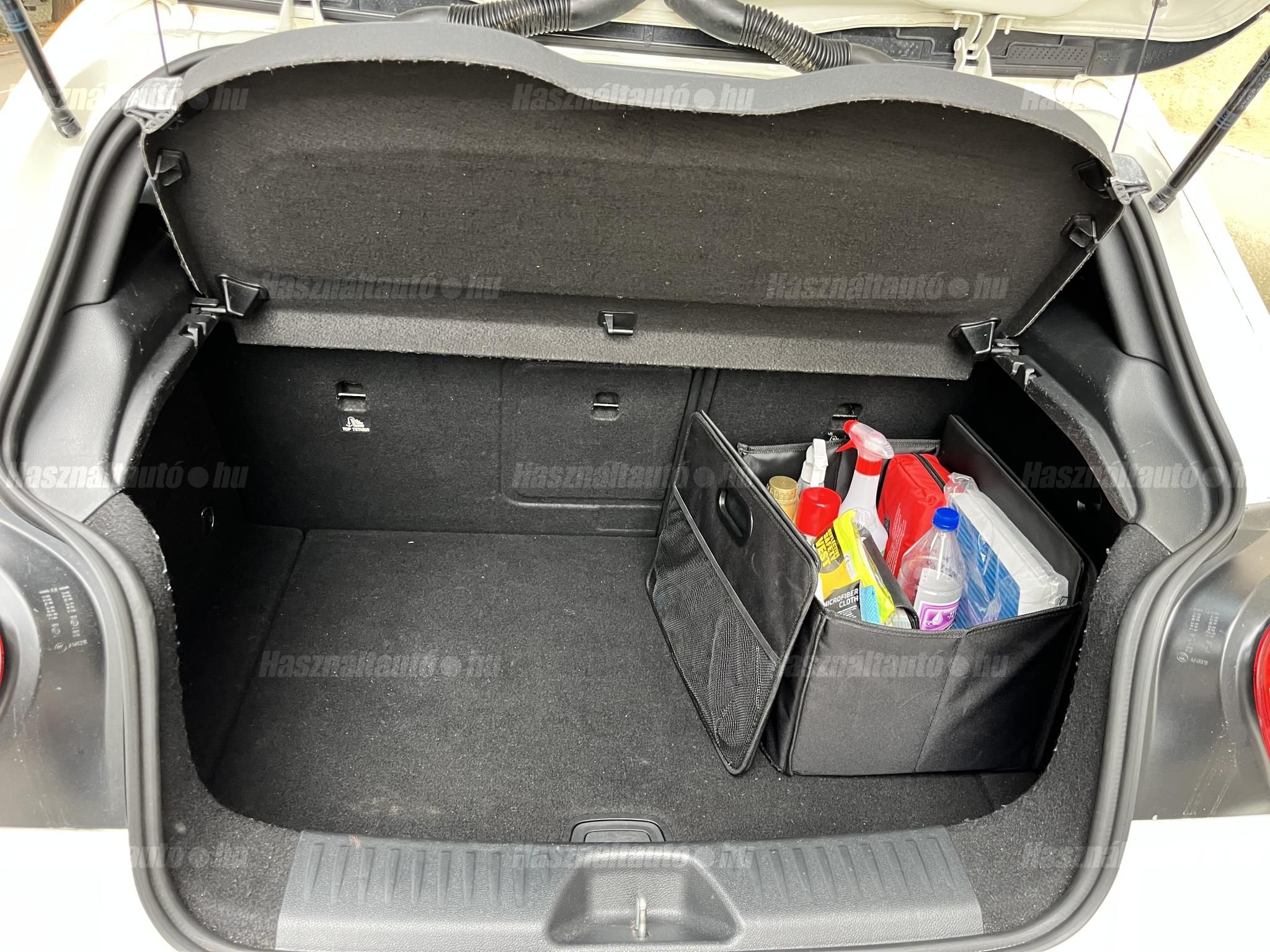 MERCEDES-BENZ A 180 2015/1 - 1