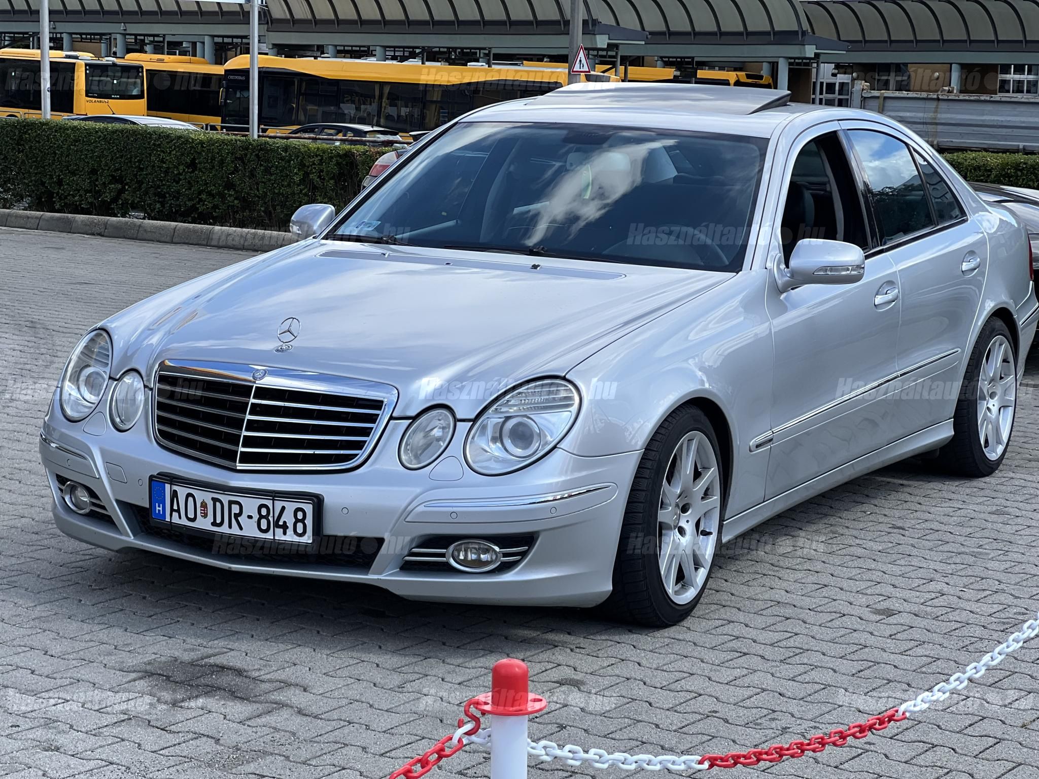 MERCEDES-BENZ E 320 2008/10 - 1
