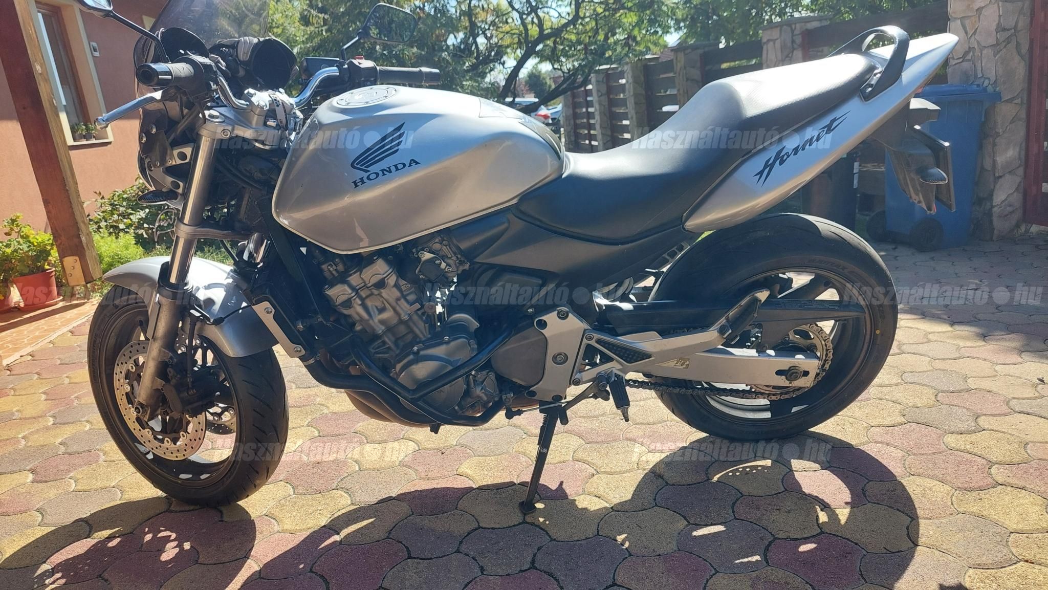 HONDA CB 600 F (HORNET) 2004/7 - 1