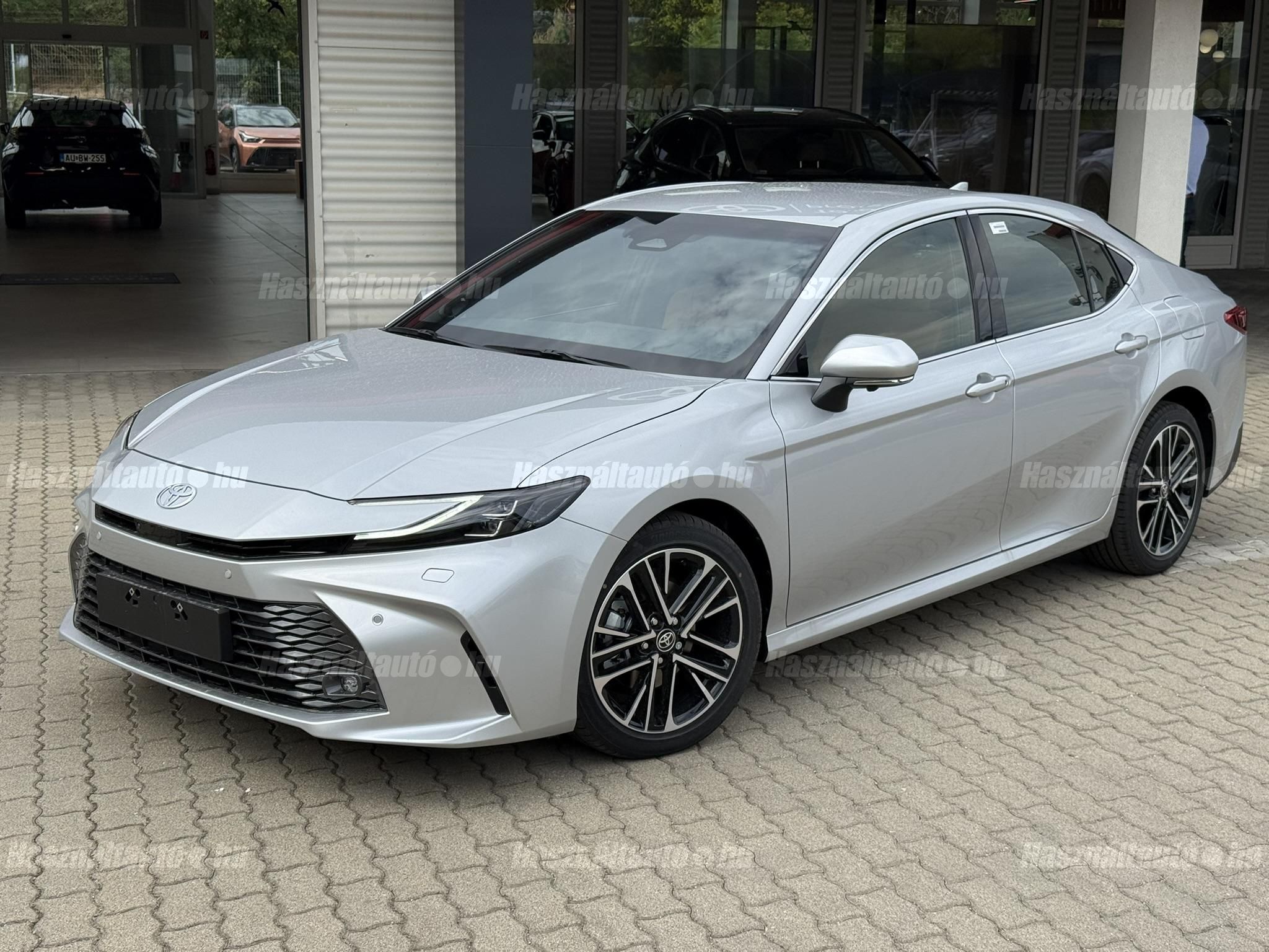 TOYOTA CAMRY 2026 - 1