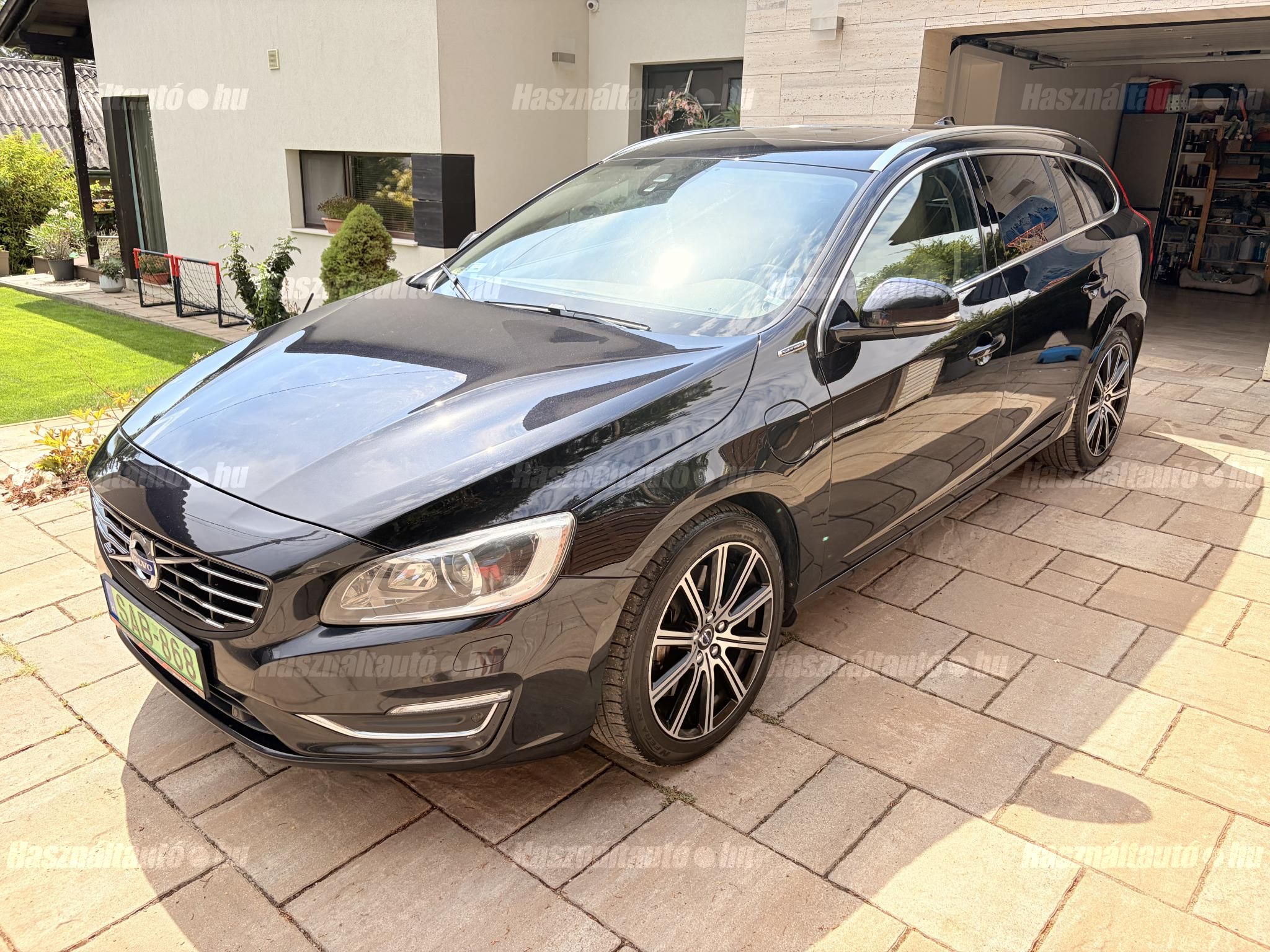 VOLVO V60 2015/1 - 1