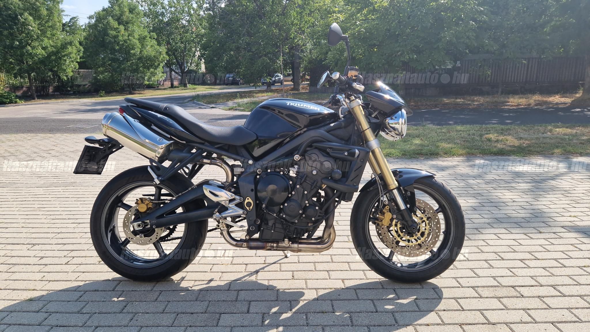 TRIUMPH STREET TRIPLE 675 2007/12 - 1