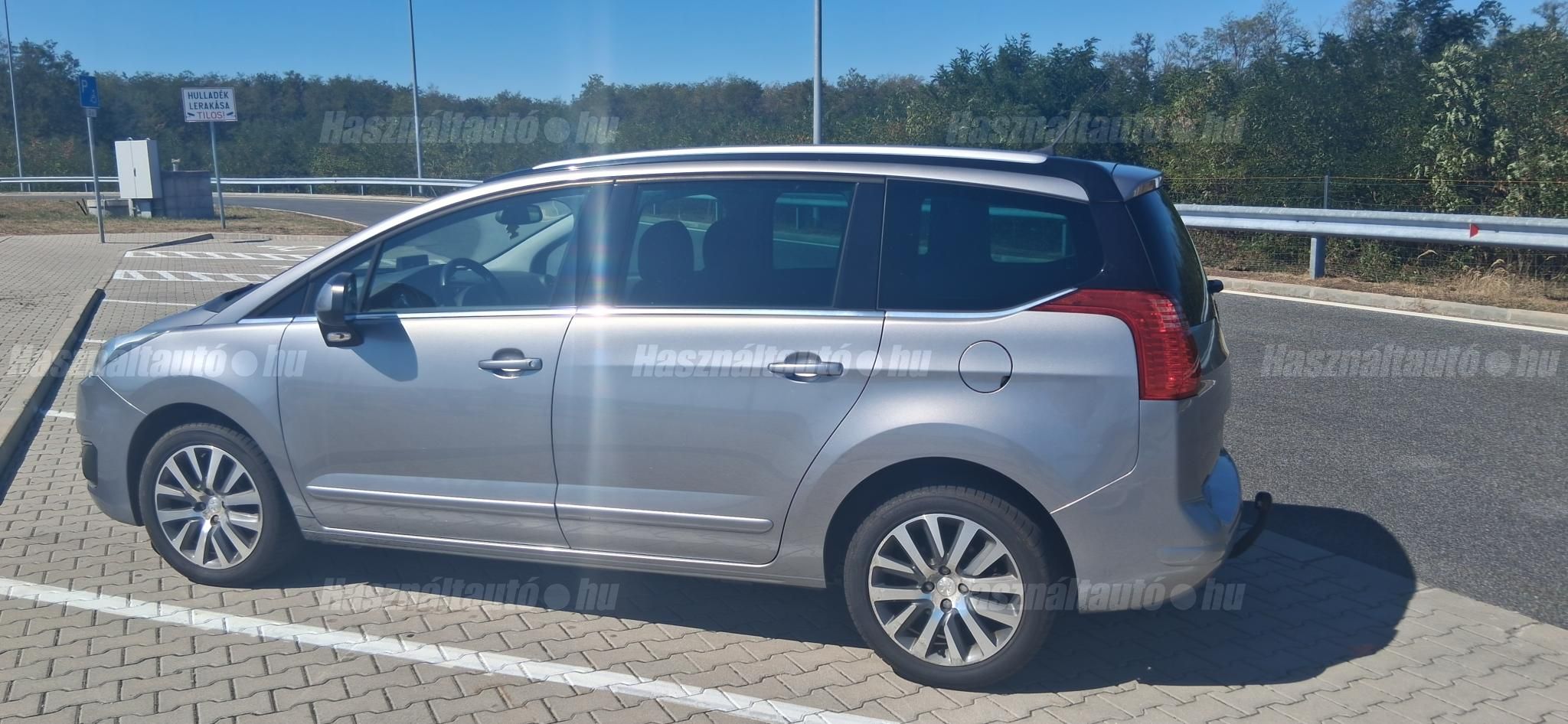 PEUGEOT 5008 2014 - 1