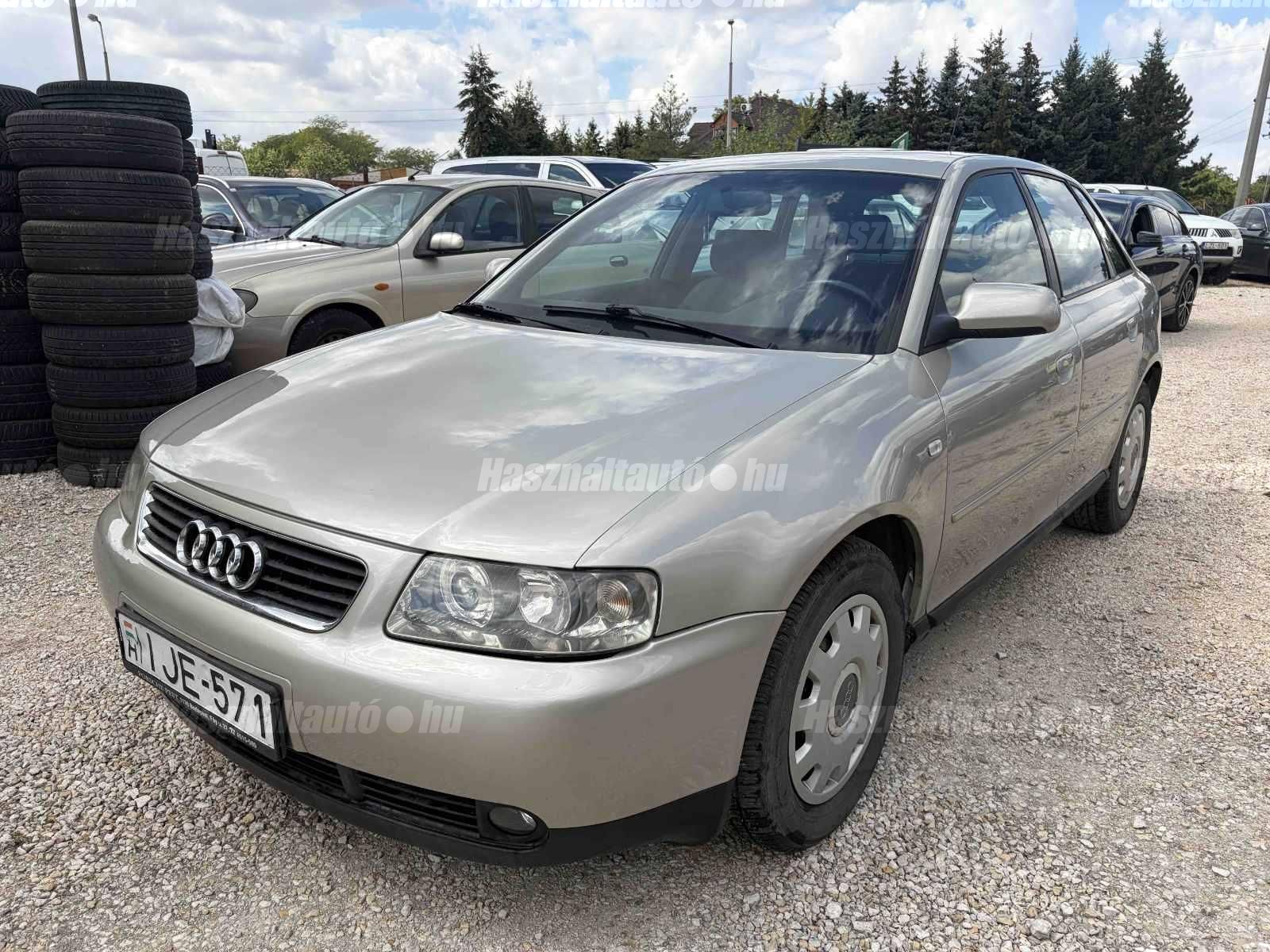 AUDI A3 2002/12 - 1