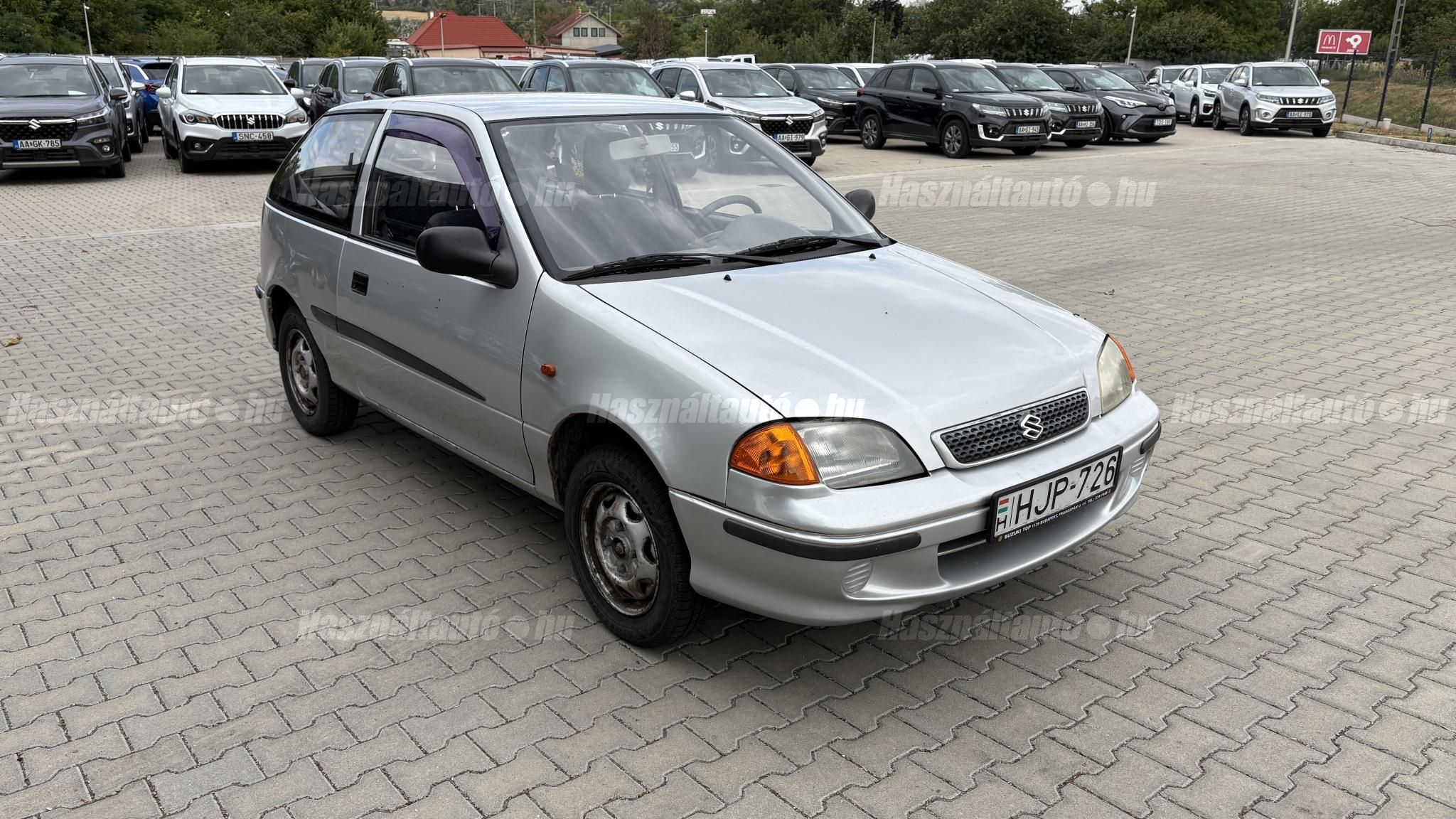 SUZUKI SWIFT 2000/10 - 1
