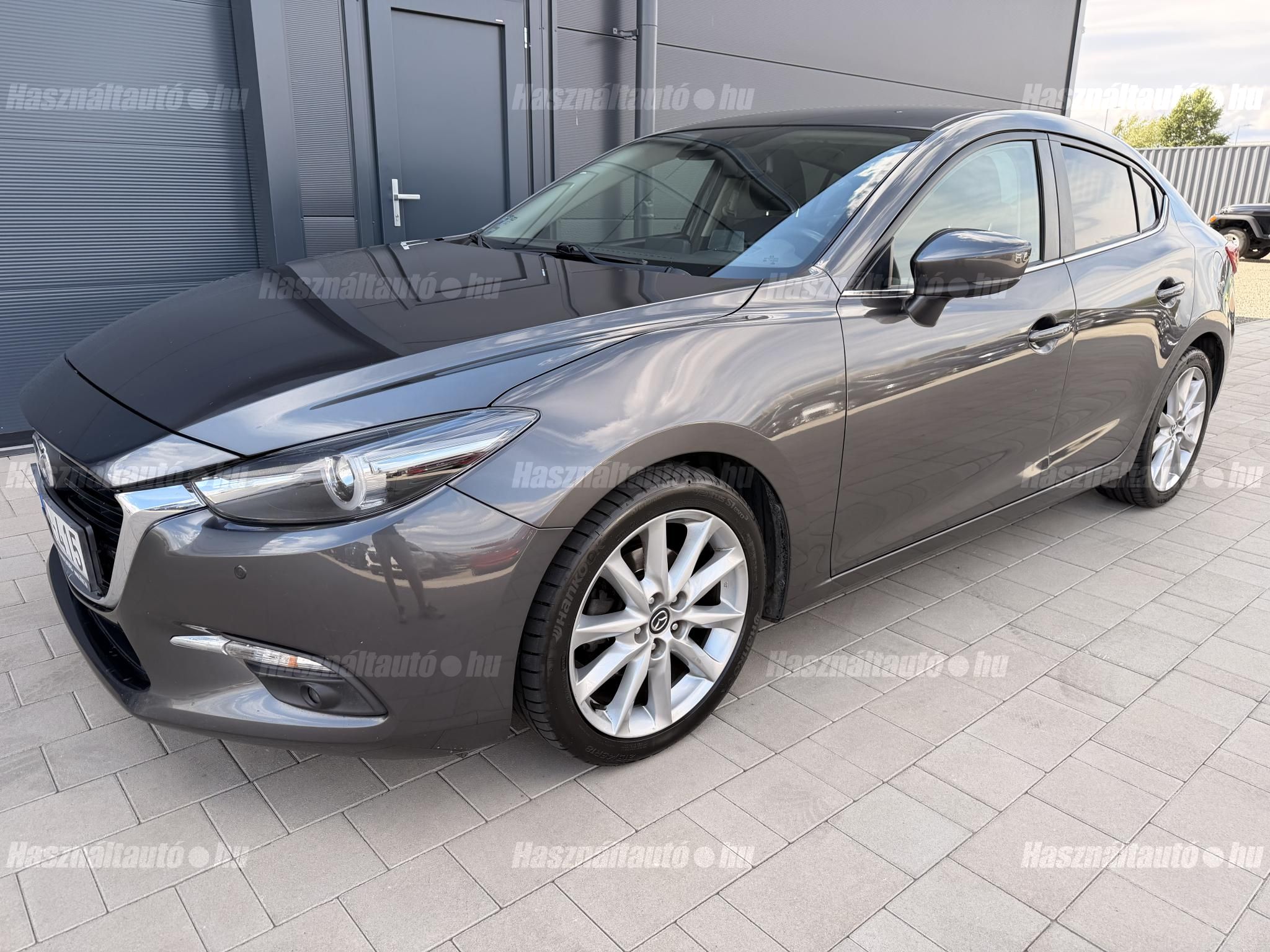 MAZDA 3 2017/11 - 1