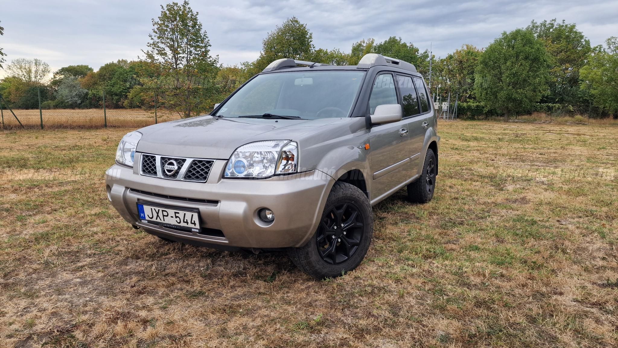 NISSAN X-TRAIL 2004/12 - 1